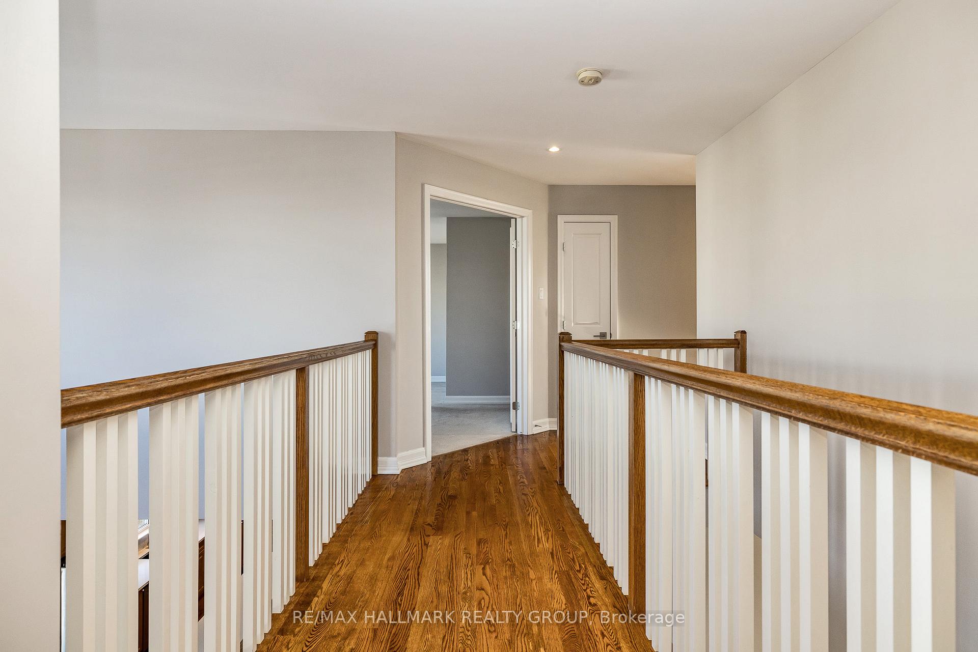 Photo 17 of 556 Erinwoods Circle, Ottawa, Barrhaven - Stonebridge — HOMEH
