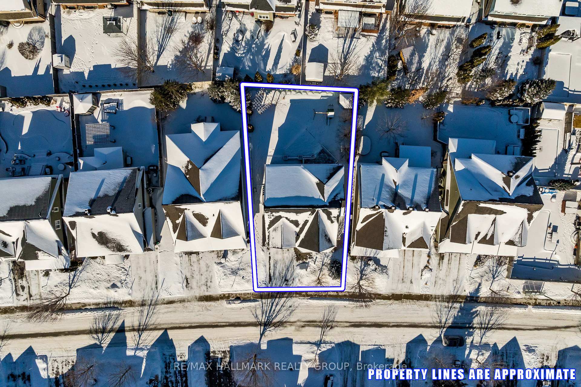 Photo 36 of 556 Erinwoods Circle, Ottawa, Barrhaven - Stonebridge — HOMEH