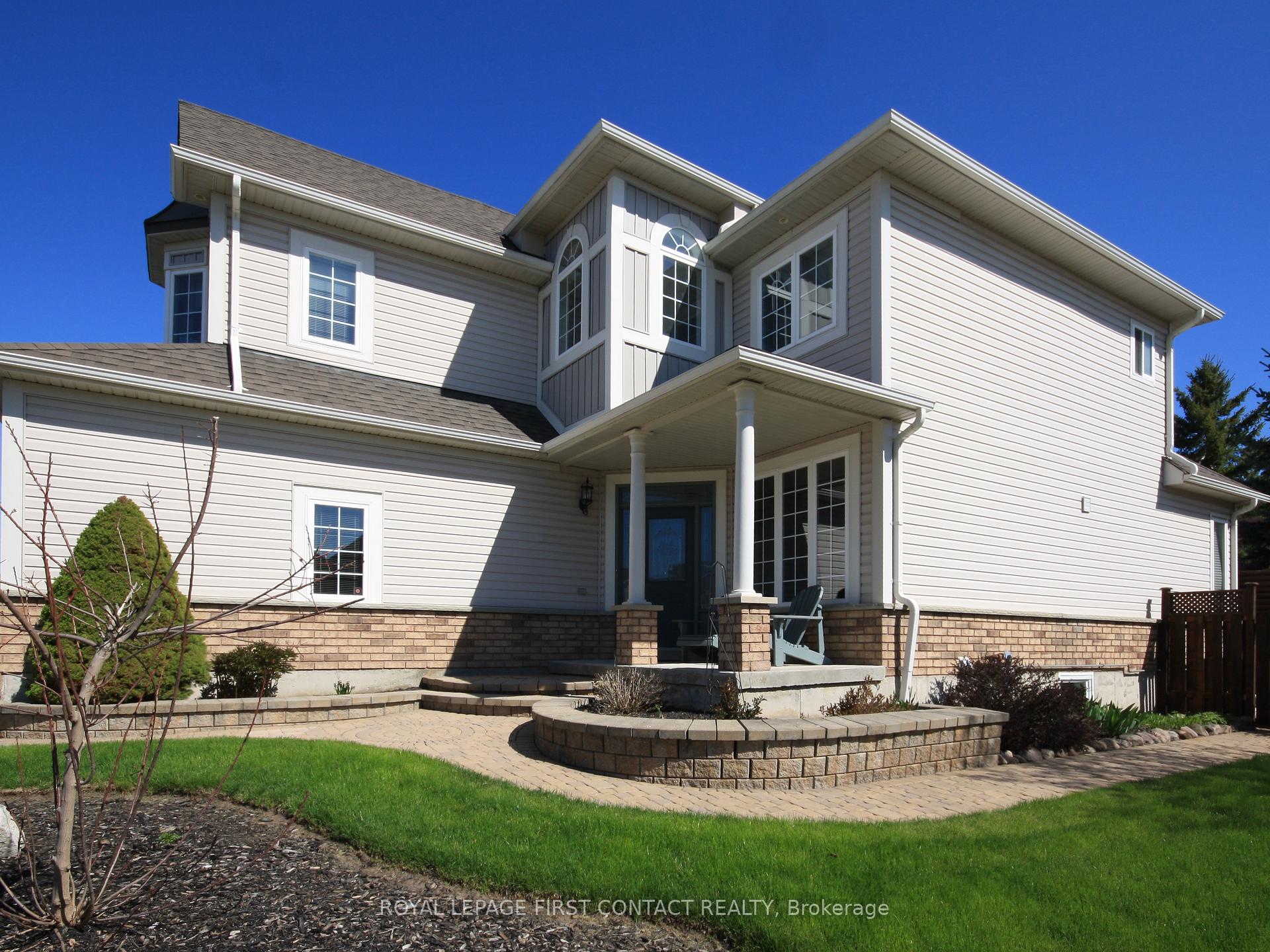 Photo 2 of 47 Birkhall Place, Barrie, Innis-Shore — HOMEH