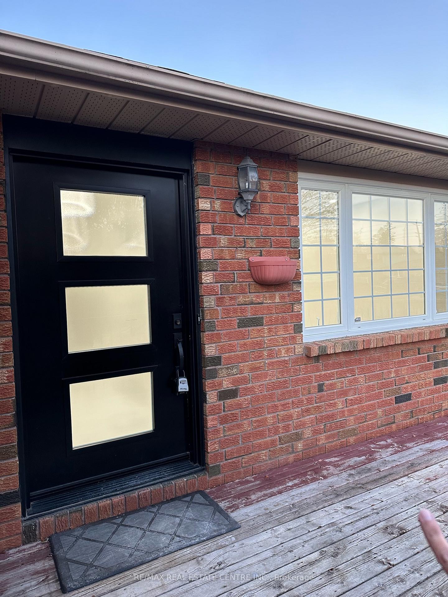 Photo 3 of 40 Hopkins Road, Barrie, Grove East — HOMEH