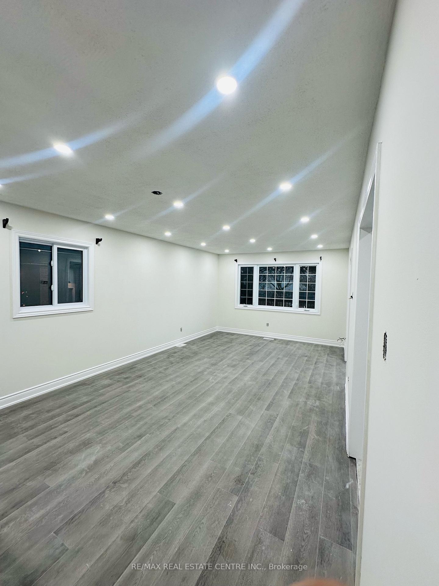 Photo 7 of 40 Hopkins Road, Barrie, Grove East — HOMEH