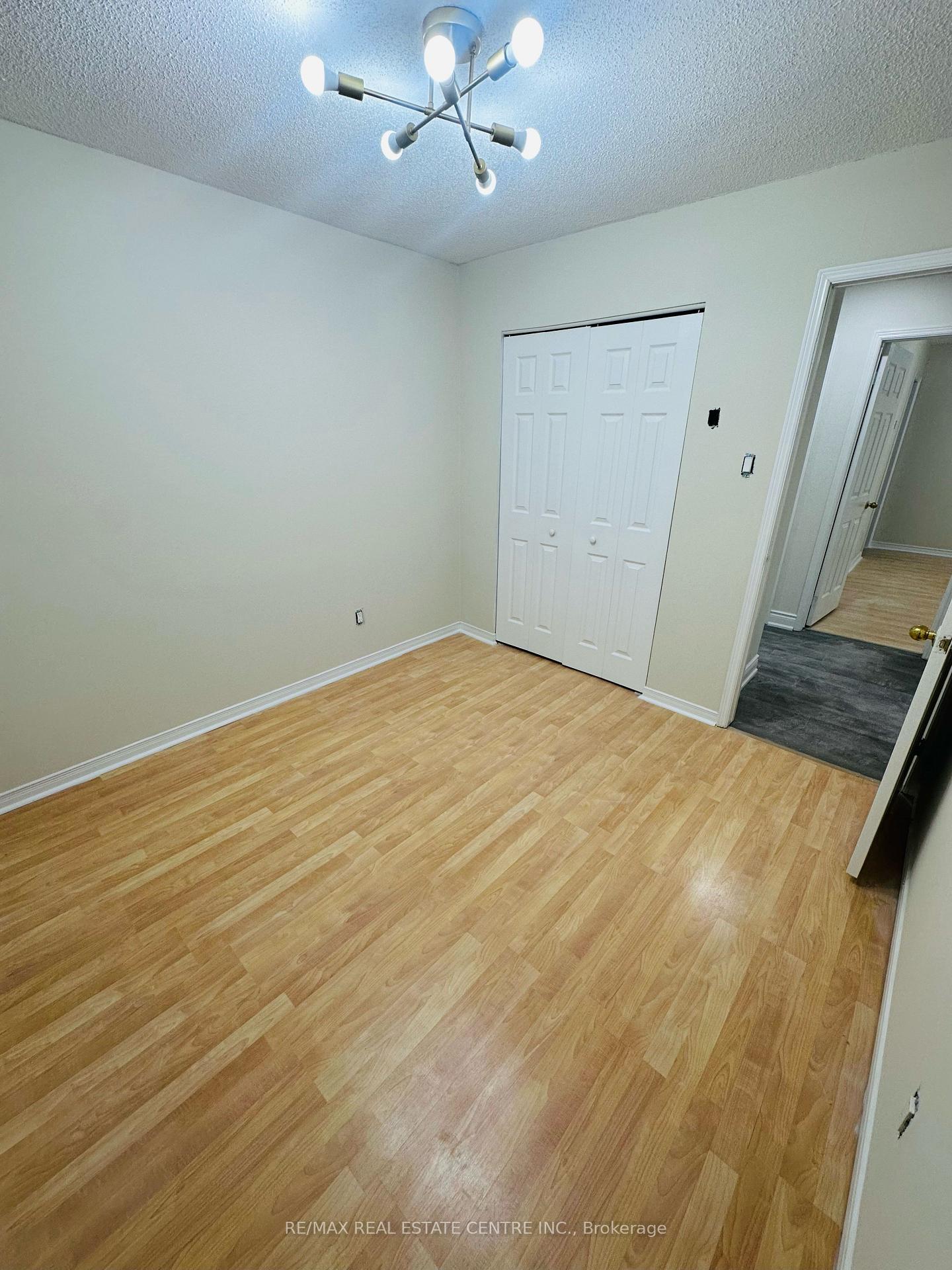 Photo 11 of 40 Hopkins Road, Barrie, Grove East — HOMEH