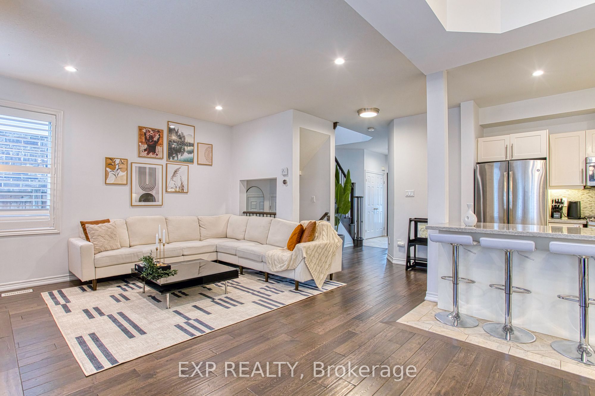Photo 52 of 67 Padua Crescent, Hamilton, Lakeshore — HOMEH
