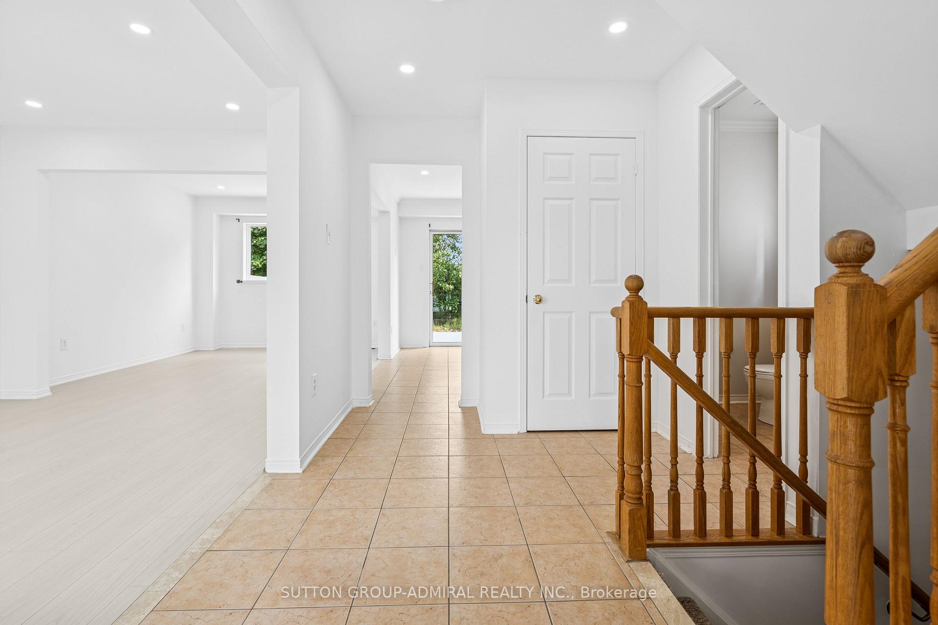 Photo 6 of 26 Copeman Crescent, Barrie, 400 East — HOMEH