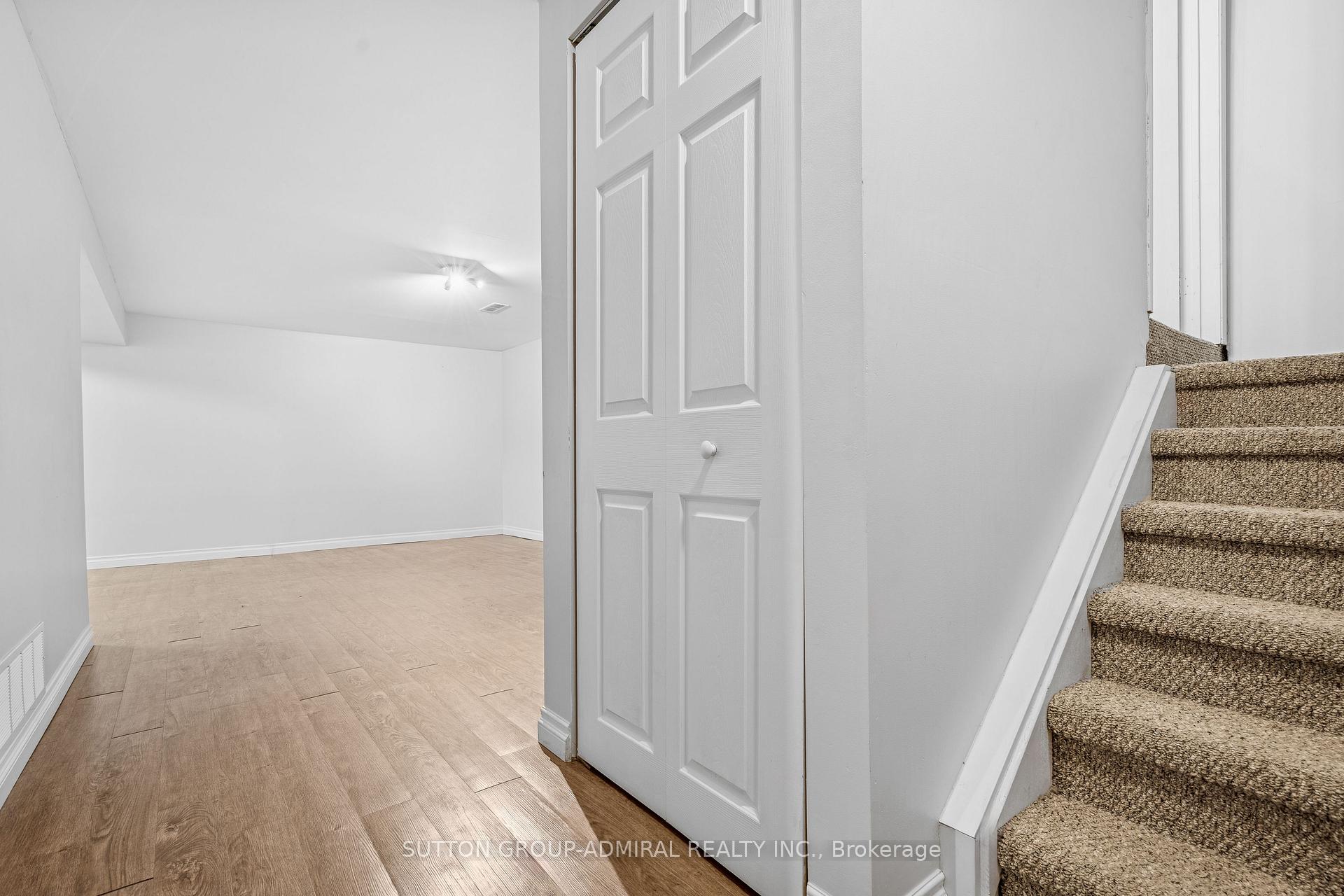 Photo 28 of 26 Copeman Crescent, Barrie, 400 East — HOMEH