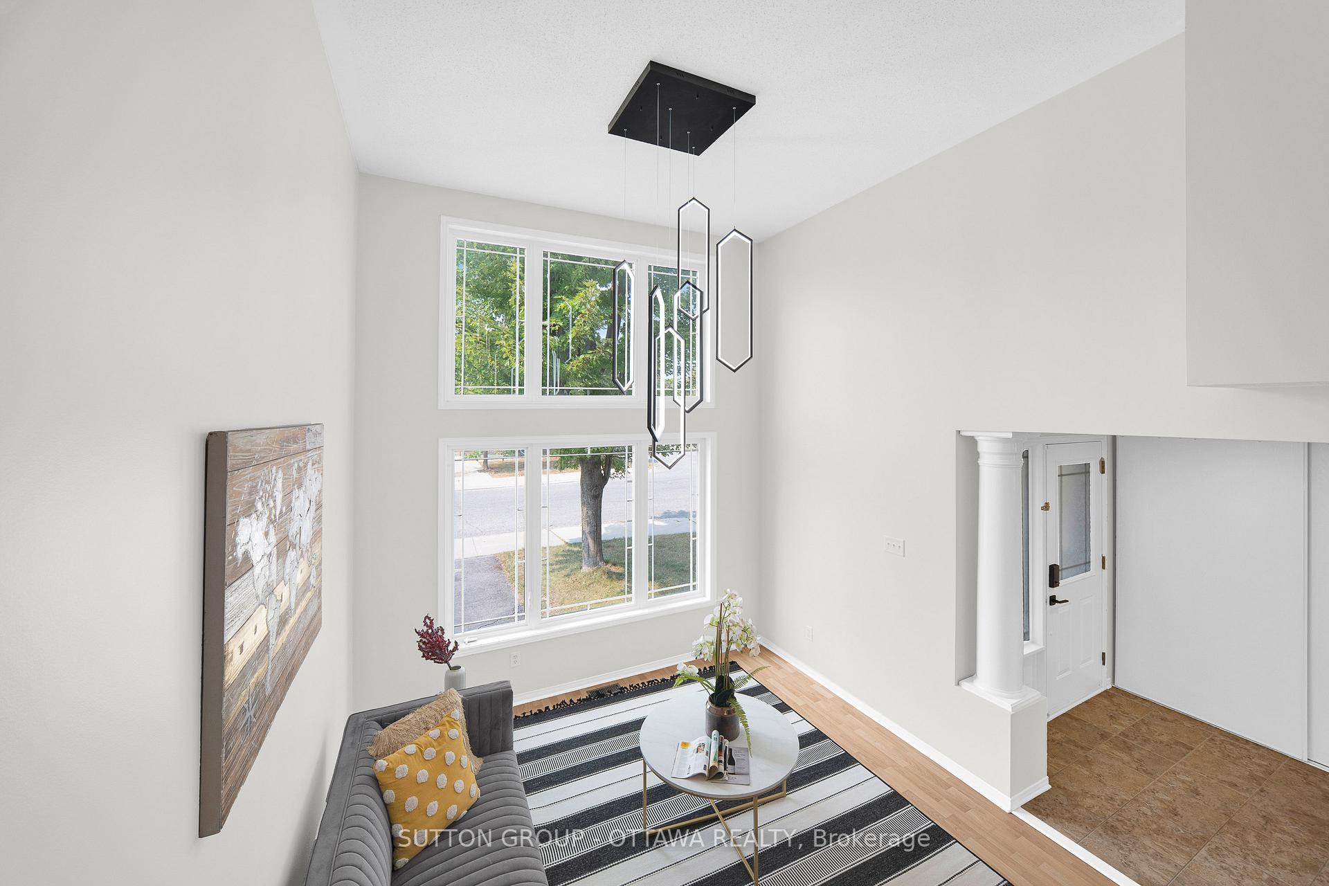 Photo 6 of 145 Grovemont Drive, Ottawa, Barrhaven - Strandherd — HOMEH