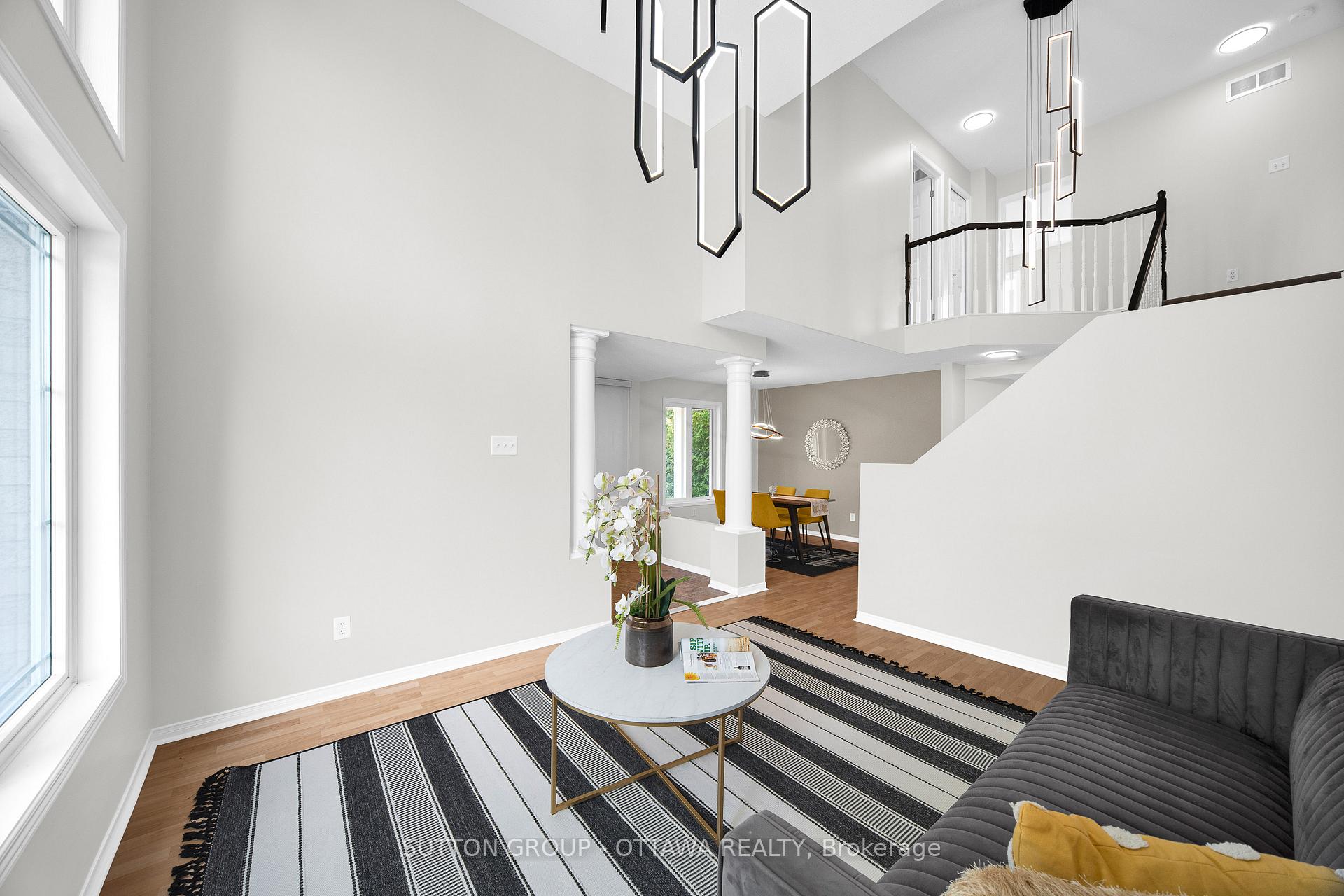 Photo 5 of 145 Grovemont Drive, Ottawa, Barrhaven - Strandherd — HOMEH
