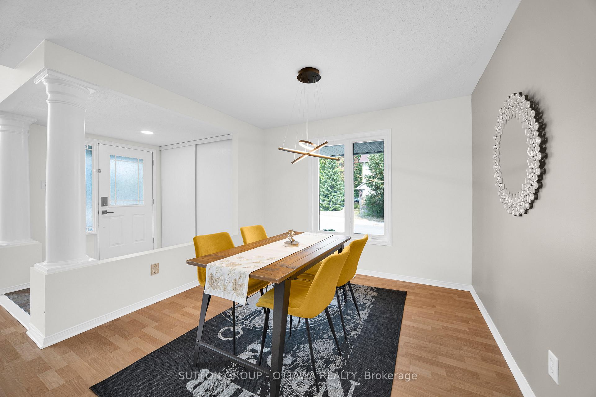 Photo 10 of 145 Grovemont Drive, Ottawa, Barrhaven - Strandherd — HOMEH