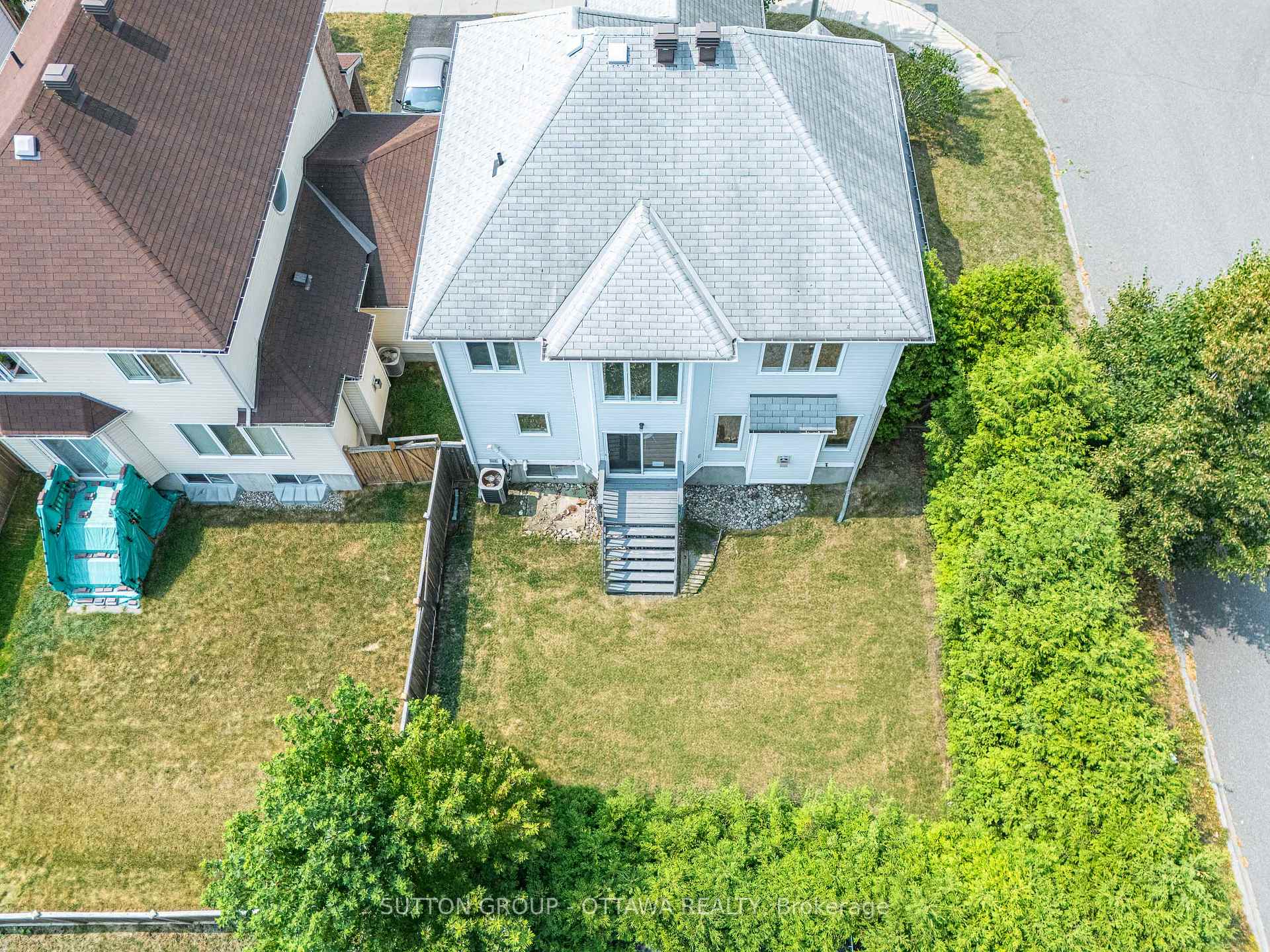 Photo 33 of 145 Grovemont Drive, Ottawa, Barrhaven - Strandherd — HOMEH