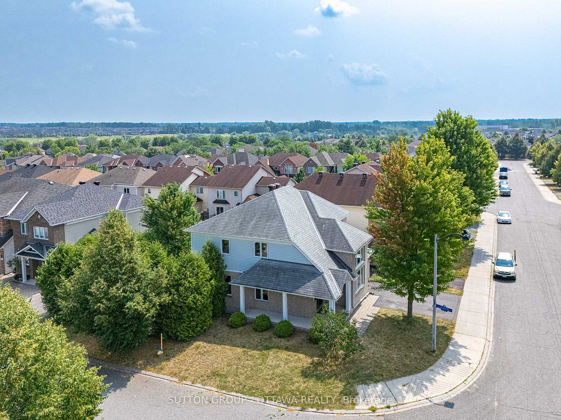 Photo 39 of 145 Grovemont Drive, Ottawa, Barrhaven - Strandherd — HOMEH