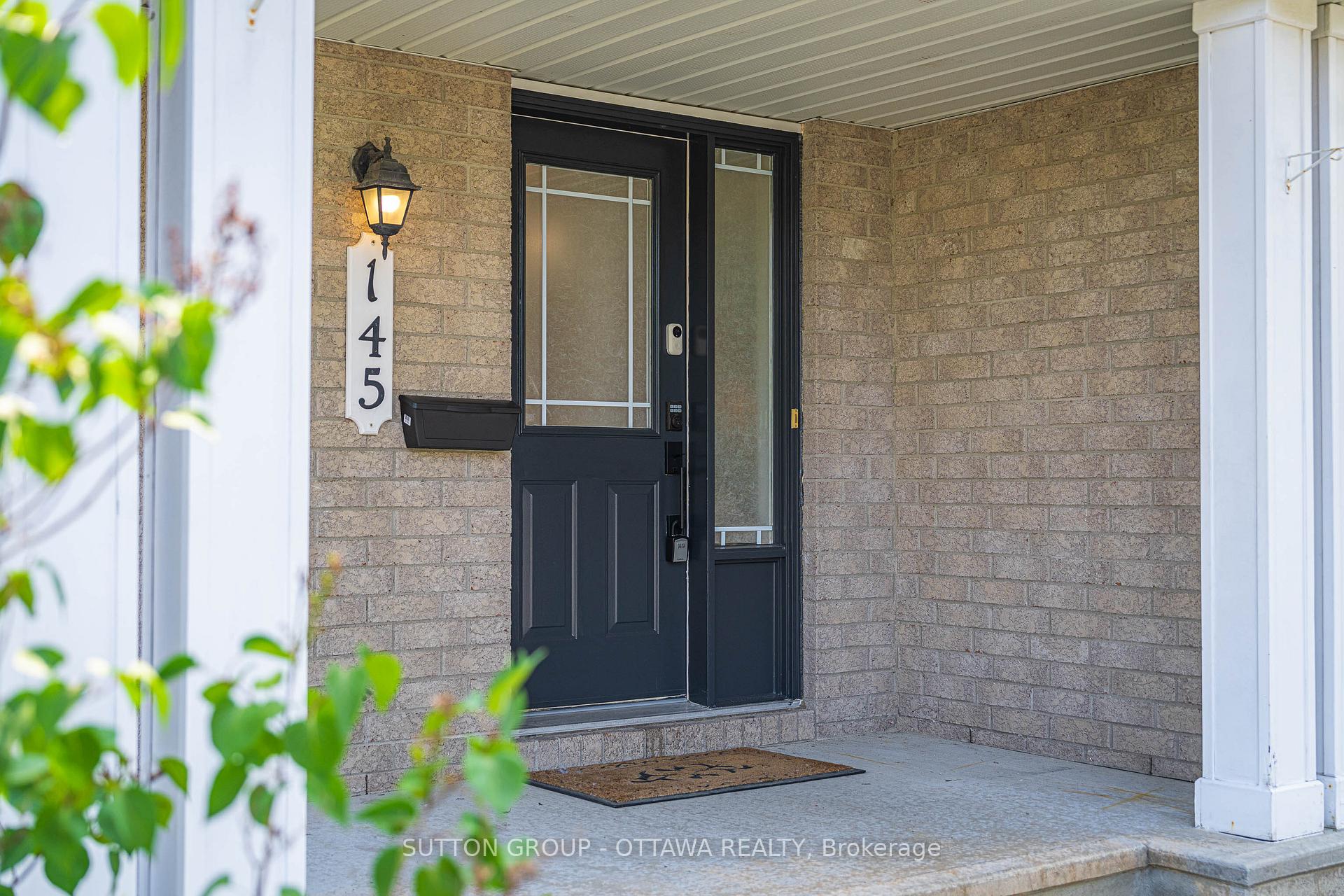 Photo 37 of 145 Grovemont Drive, Ottawa, Barrhaven - Strandherd — HOMEH