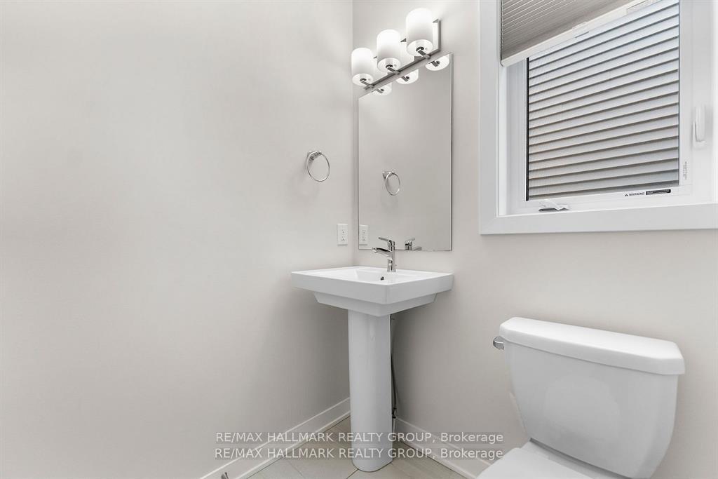 Photo 10 of 249 Appalachian Circle, Ottawa, Barrhaven - Half Moon Bay — HOMEH