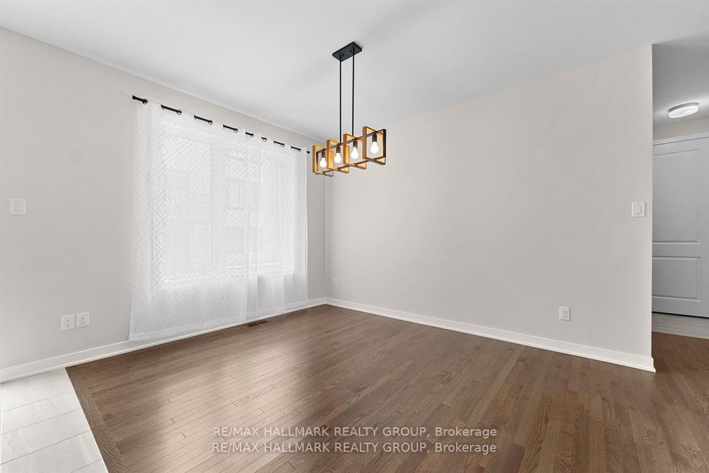 Photo 12 of 249 Appalachian Circle, Ottawa, Barrhaven - Half Moon Bay — HOMEH