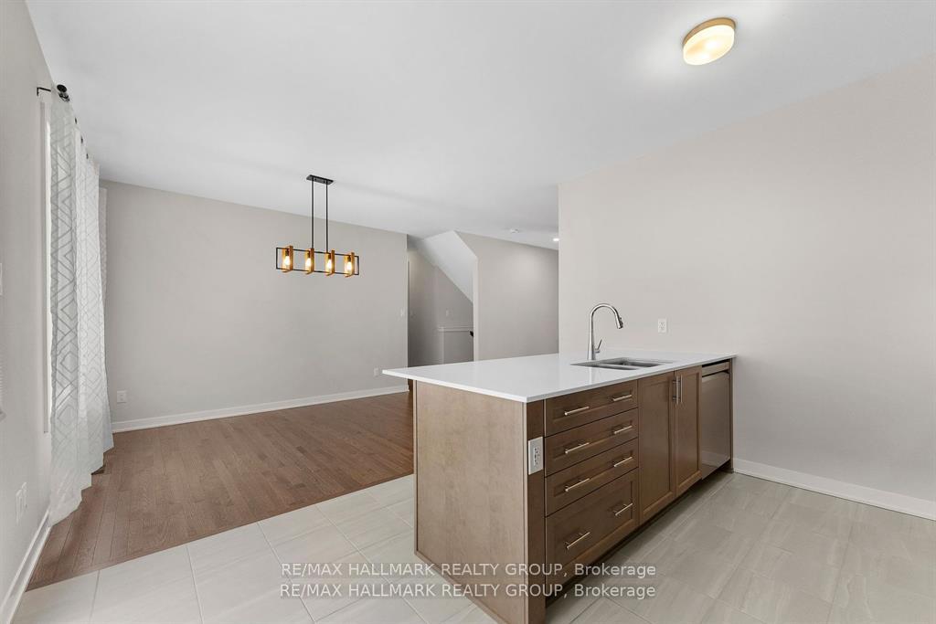 Photo 17 of 249 Appalachian Circle, Ottawa, Barrhaven - Half Moon Bay — HOMEH