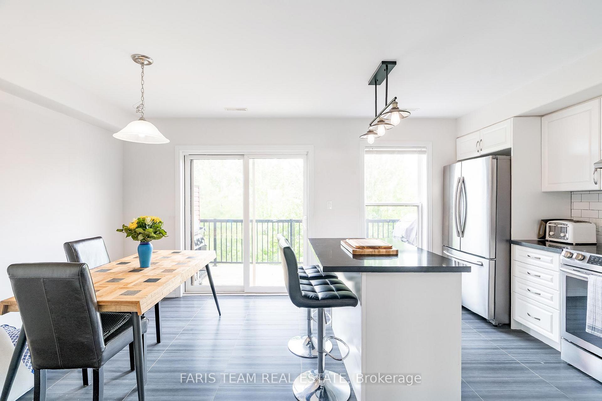 Photo 3 of Unit #5, 1 Leggott Avenue, Barrie, Painswick North — HOMEH