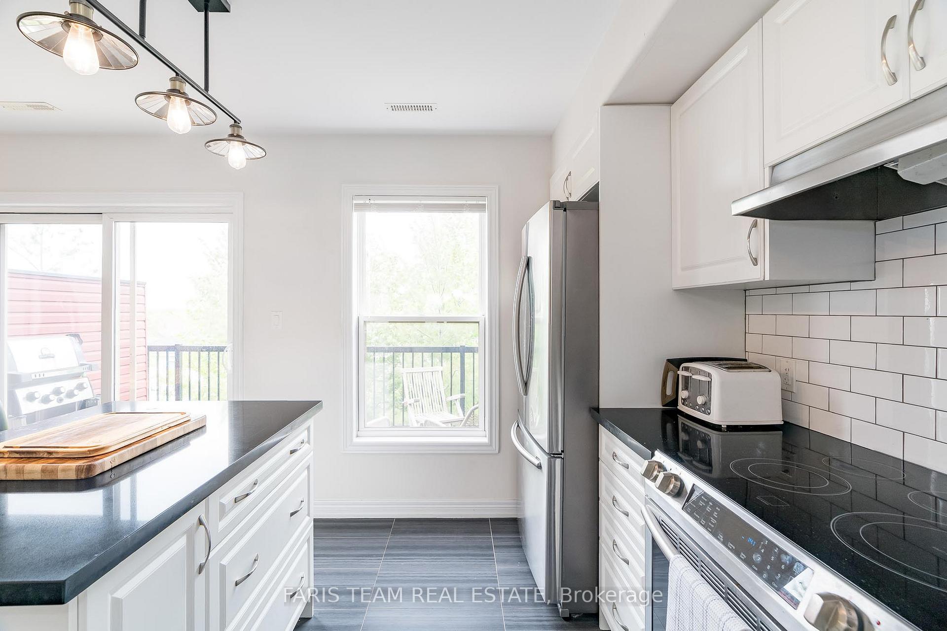 Photo 6 of Unit #5, 1 Leggott Avenue, Barrie, Painswick North — HOMEH