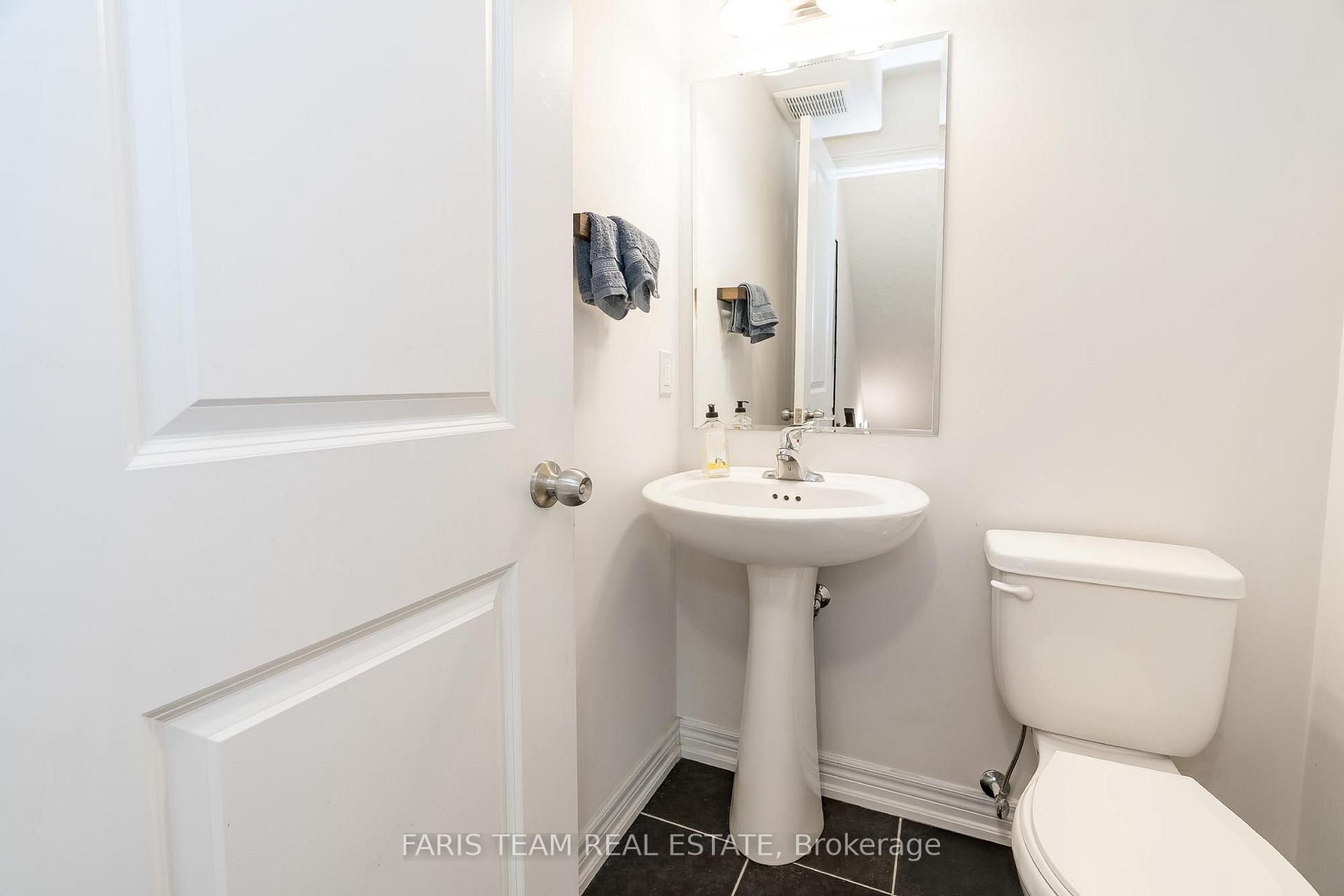 Photo 13 of Unit #5, 1 Leggott Avenue, Barrie, Painswick North — HOMEH