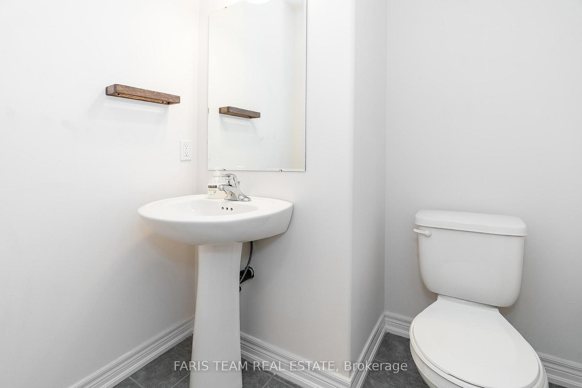 Photo 22 of Unit #5, 1 Leggott Avenue, Barrie, Painswick North — HOMEH