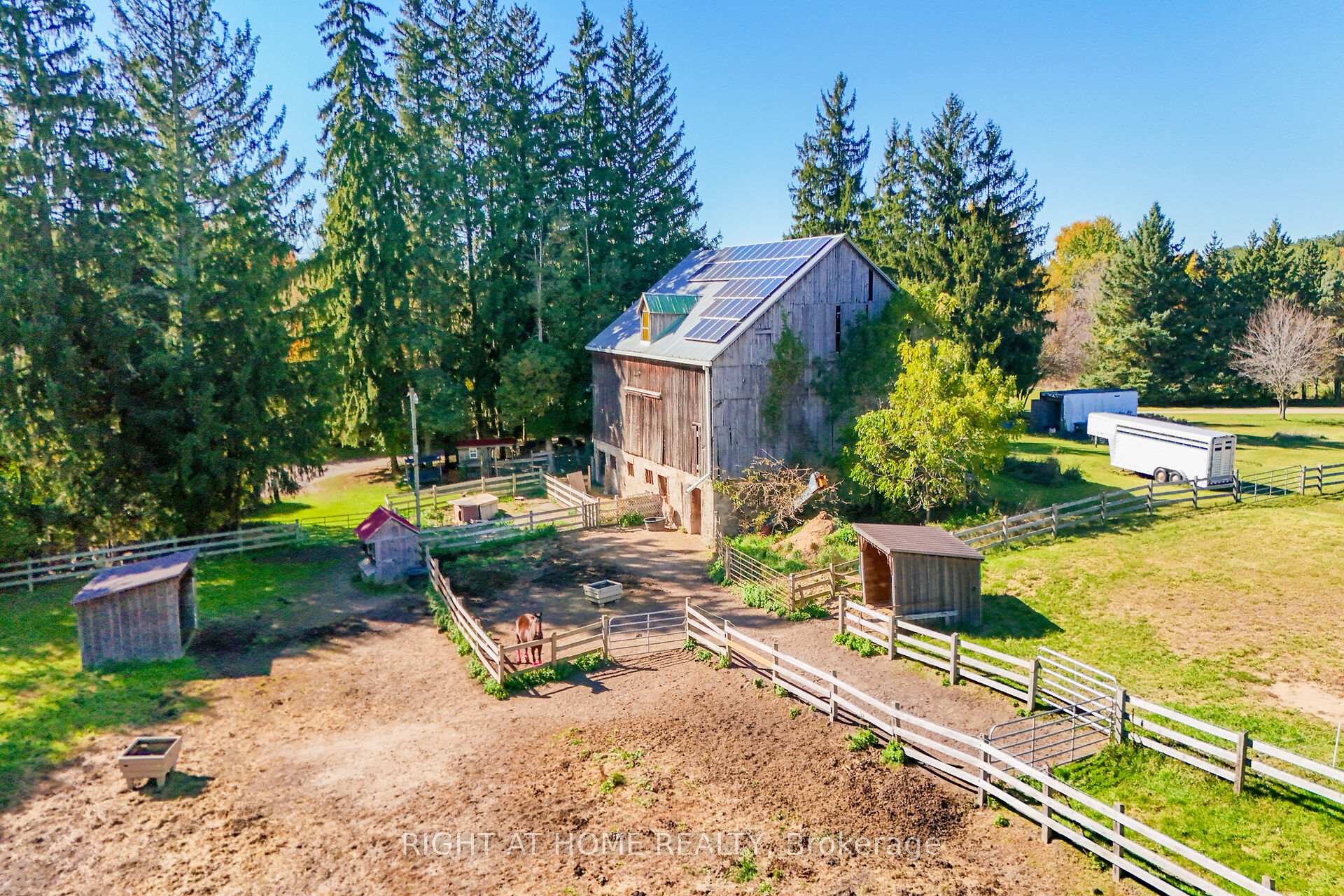 Photo 3 of 1396 Progreston Road, Hamilton, Rural Flamborough — HOMEH