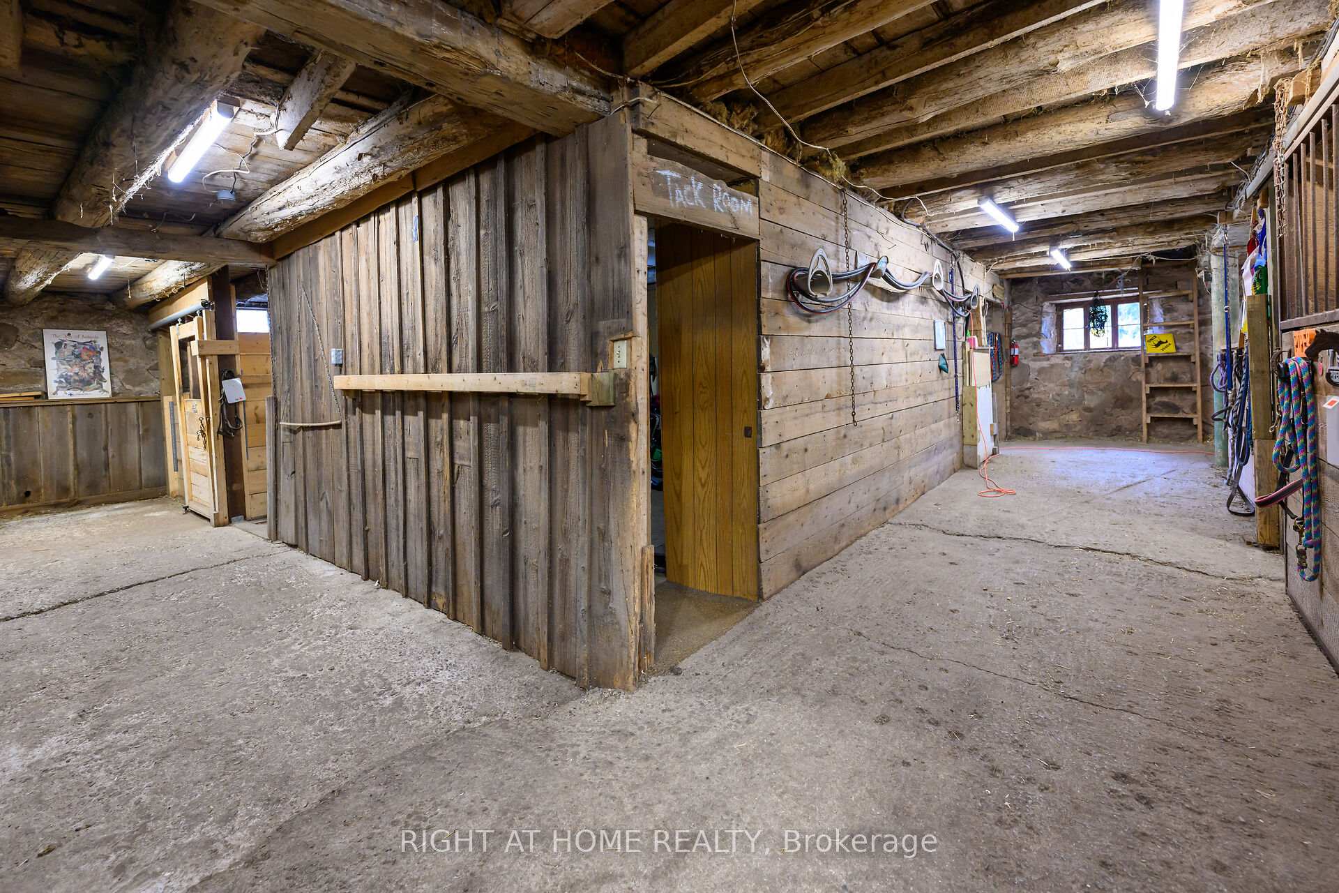 Photo 37 of 1396 Progreston Road, Hamilton, Rural Flamborough — HOMEH