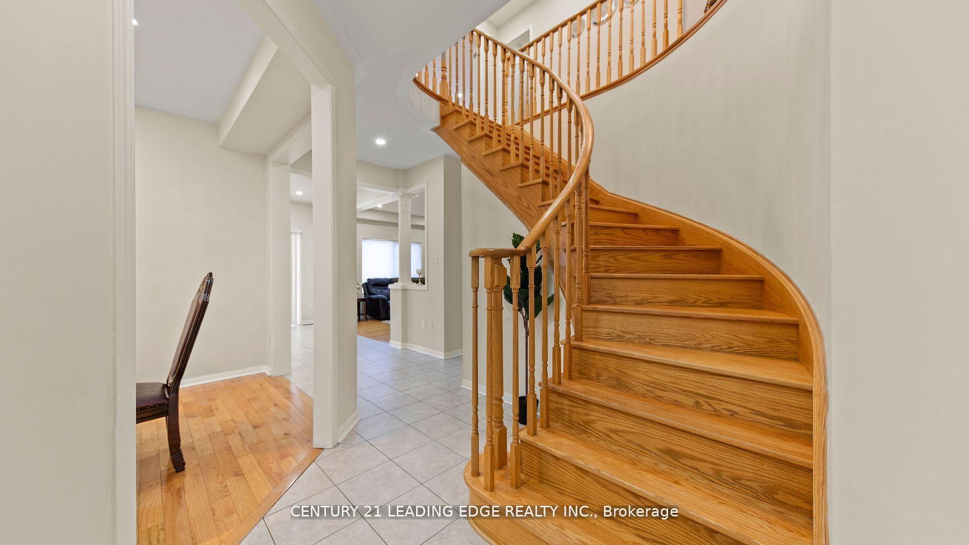 Photo 8 of 11 William Fair Drive, Clarington, Bowmanville — HOMEH