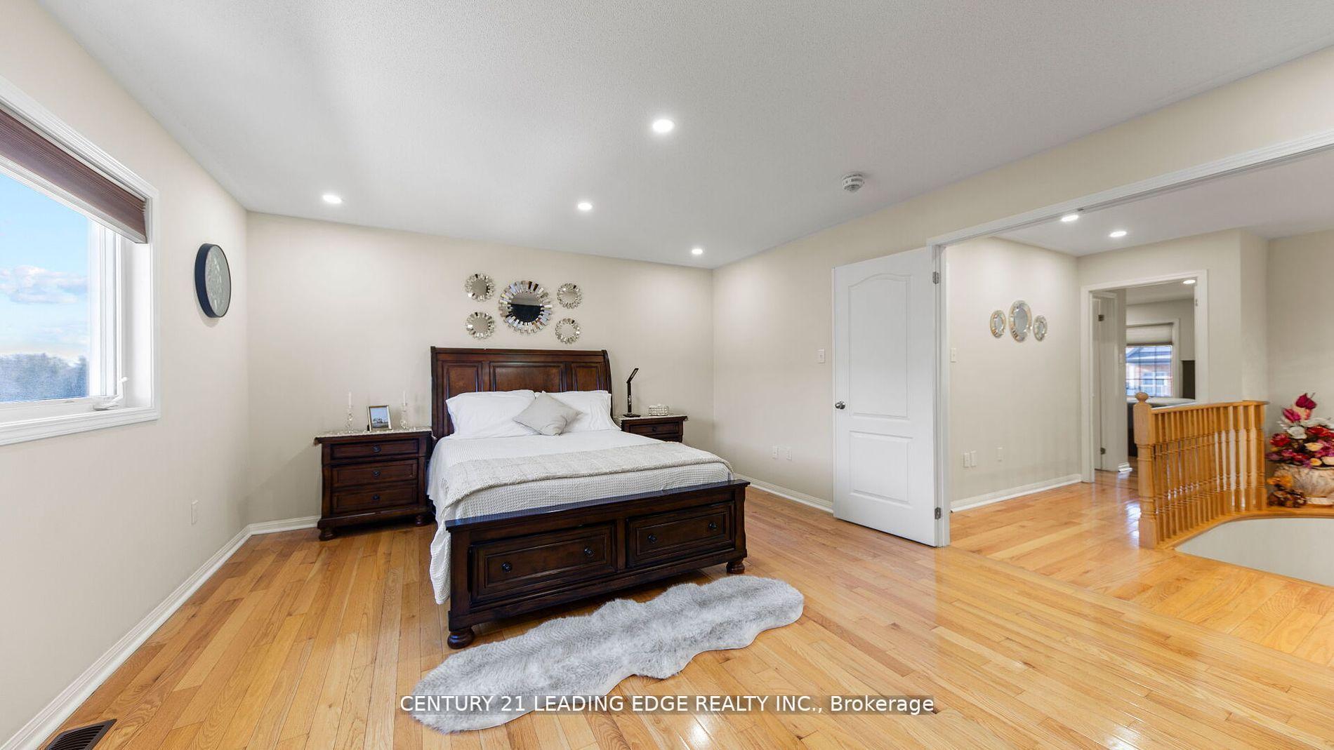 Photo 26 of 11 William Fair Drive, Clarington, Bowmanville — HOMEH