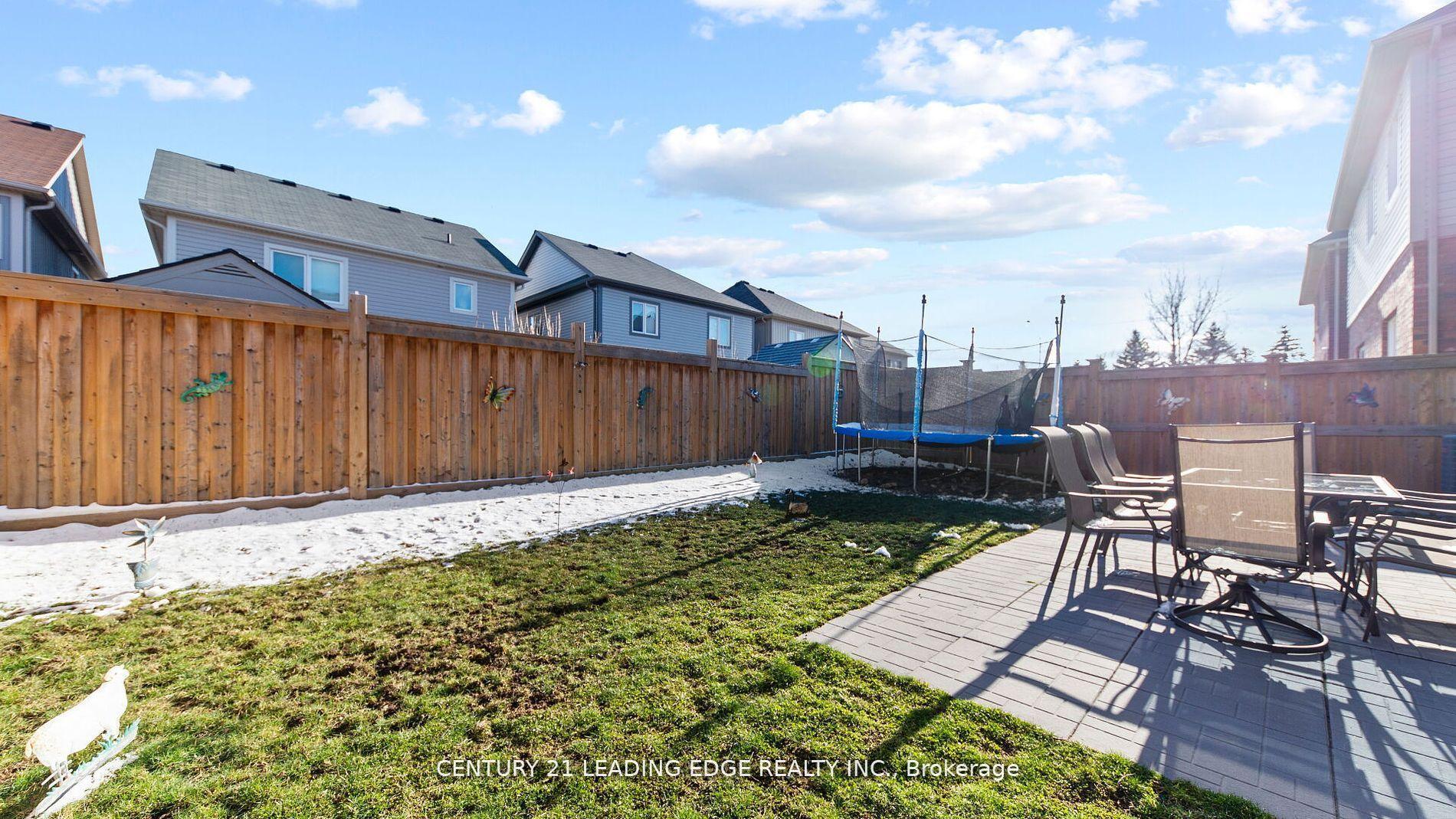 Photo 38 of 11 William Fair Drive, Clarington, Bowmanville — HOMEH