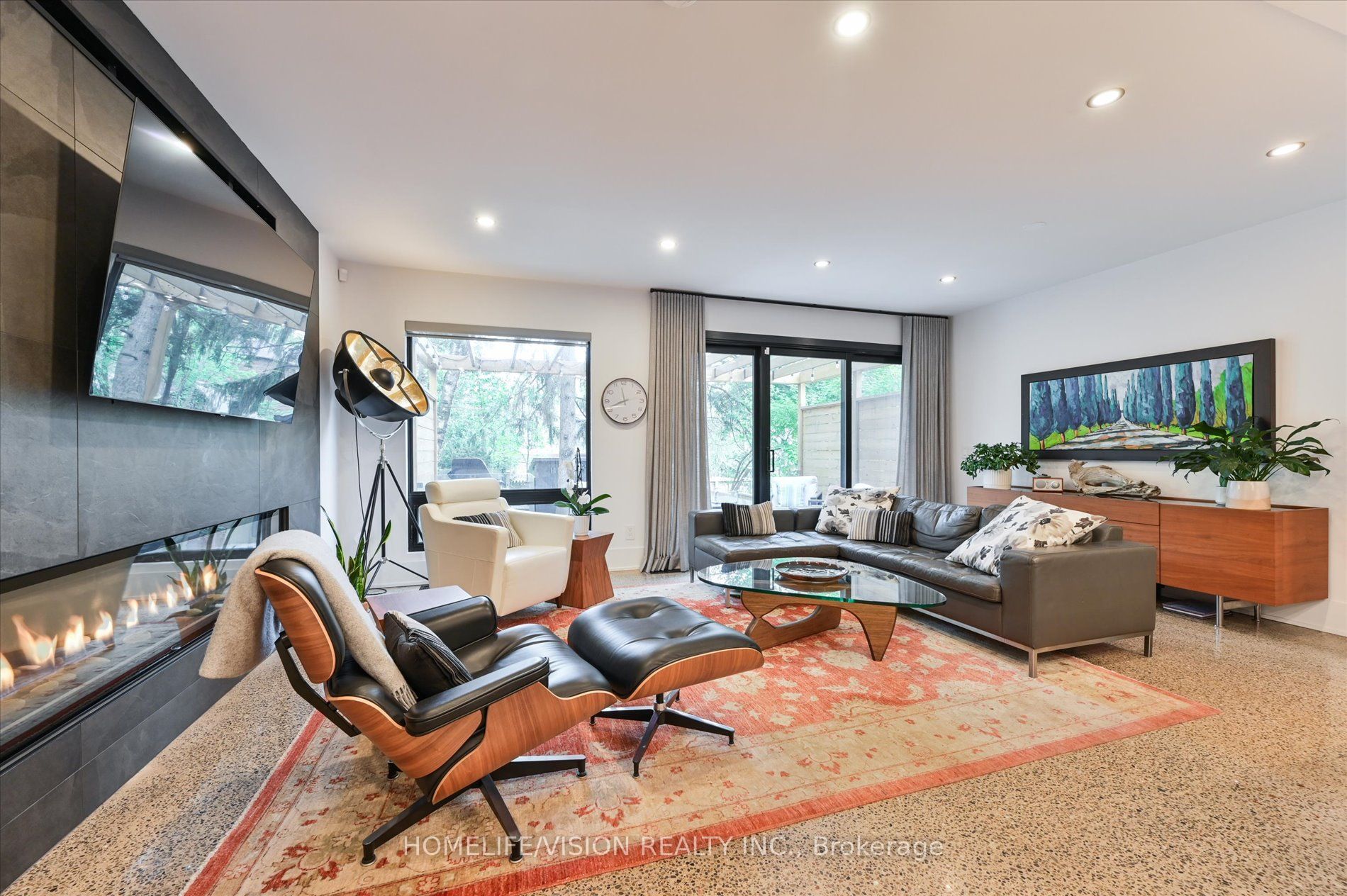 Photo 45 of 385 Belsize Drive, Toronto, Mount Pleasant East — HOMEH