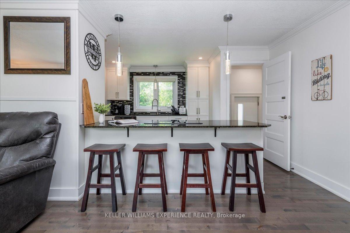 Photo 3 of 174 Duckworth Street, Barrie, Codrington — HOMEH