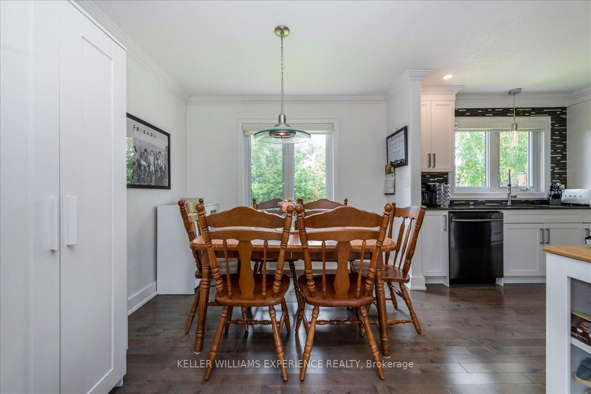 Photo 11 of 174 Duckworth Street, Barrie, Codrington — HOMEH