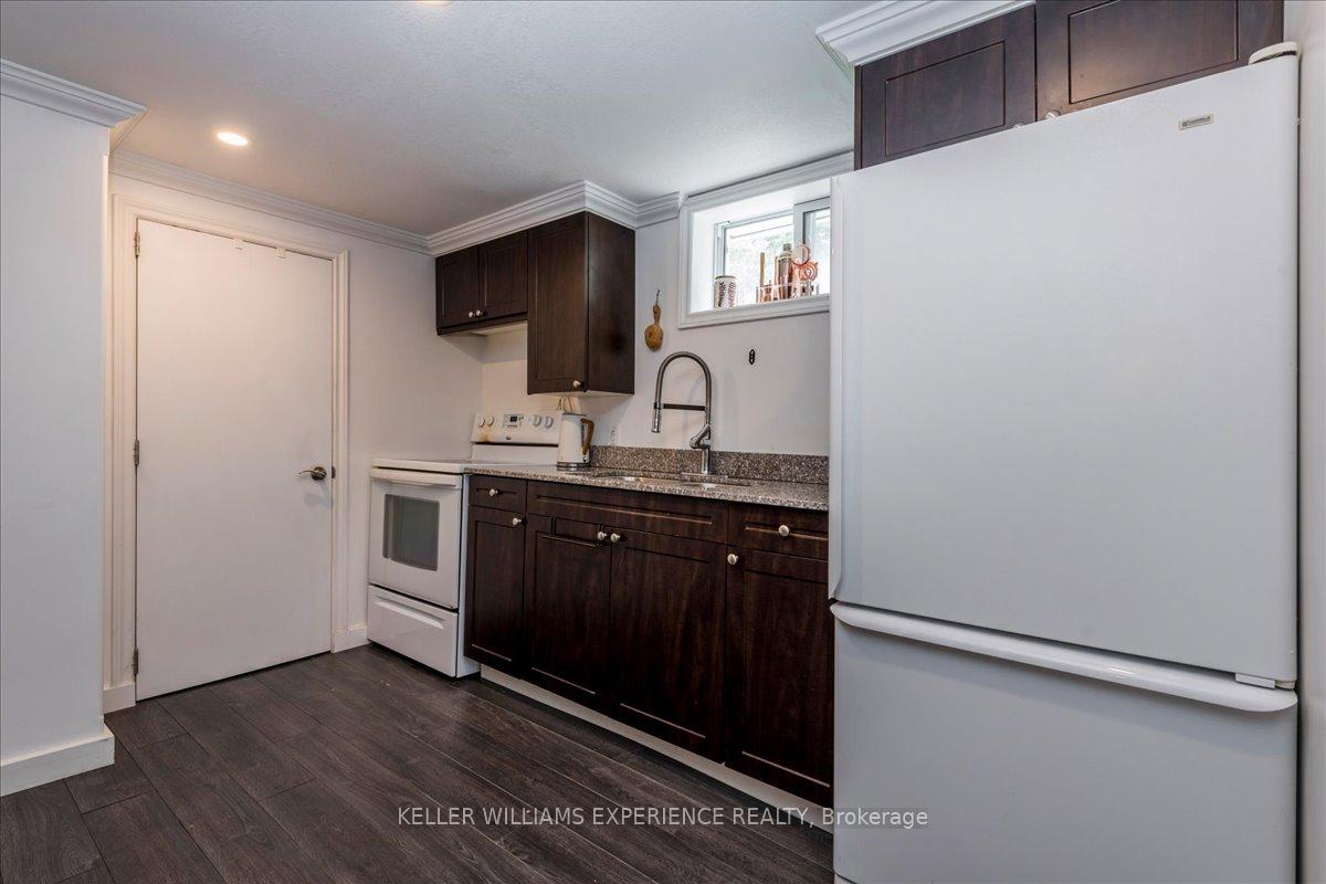 Photo 21 of 174 Duckworth Street, Barrie, Codrington — HOMEH
