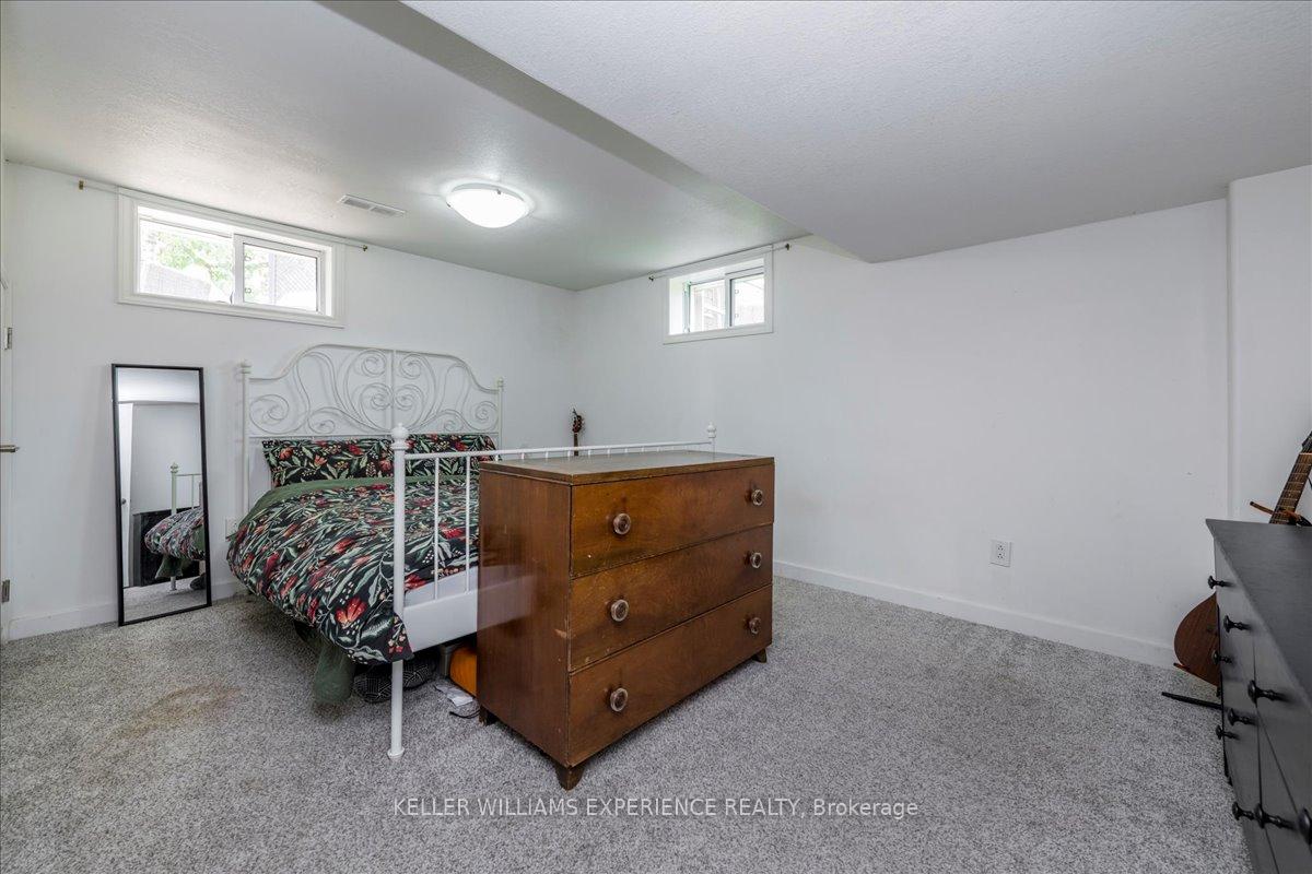 Photo 23 of 174 Duckworth Street, Barrie, Codrington — HOMEH