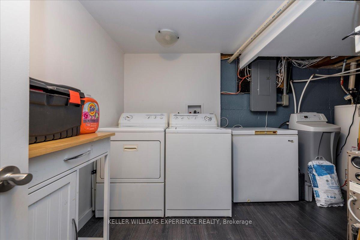 Photo 25 of 174 Duckworth Street, Barrie, Codrington — HOMEH