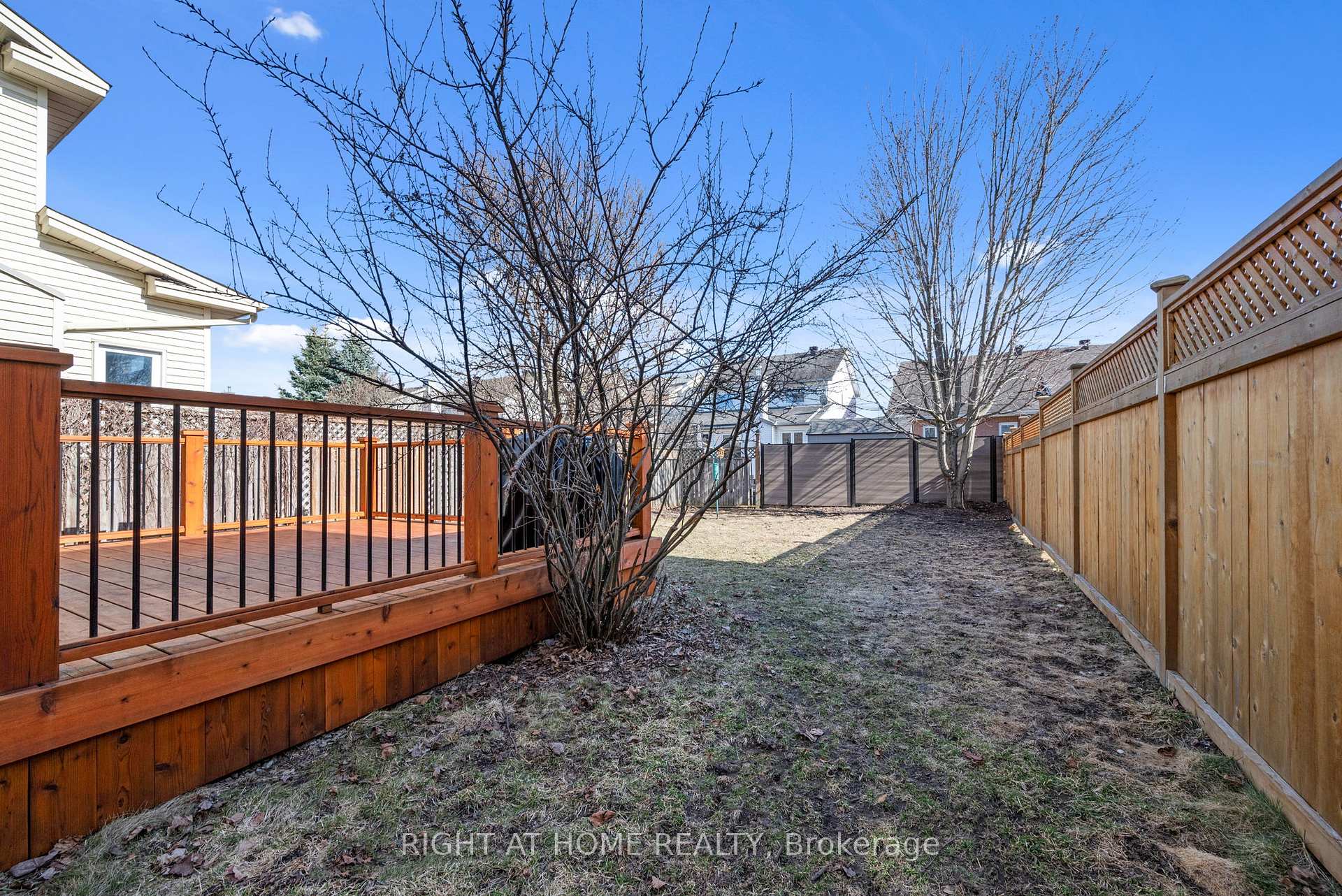 Photo 25 of 100 Longshire Circle, Ottawa, Barrhaven - Longfields — HOMEH