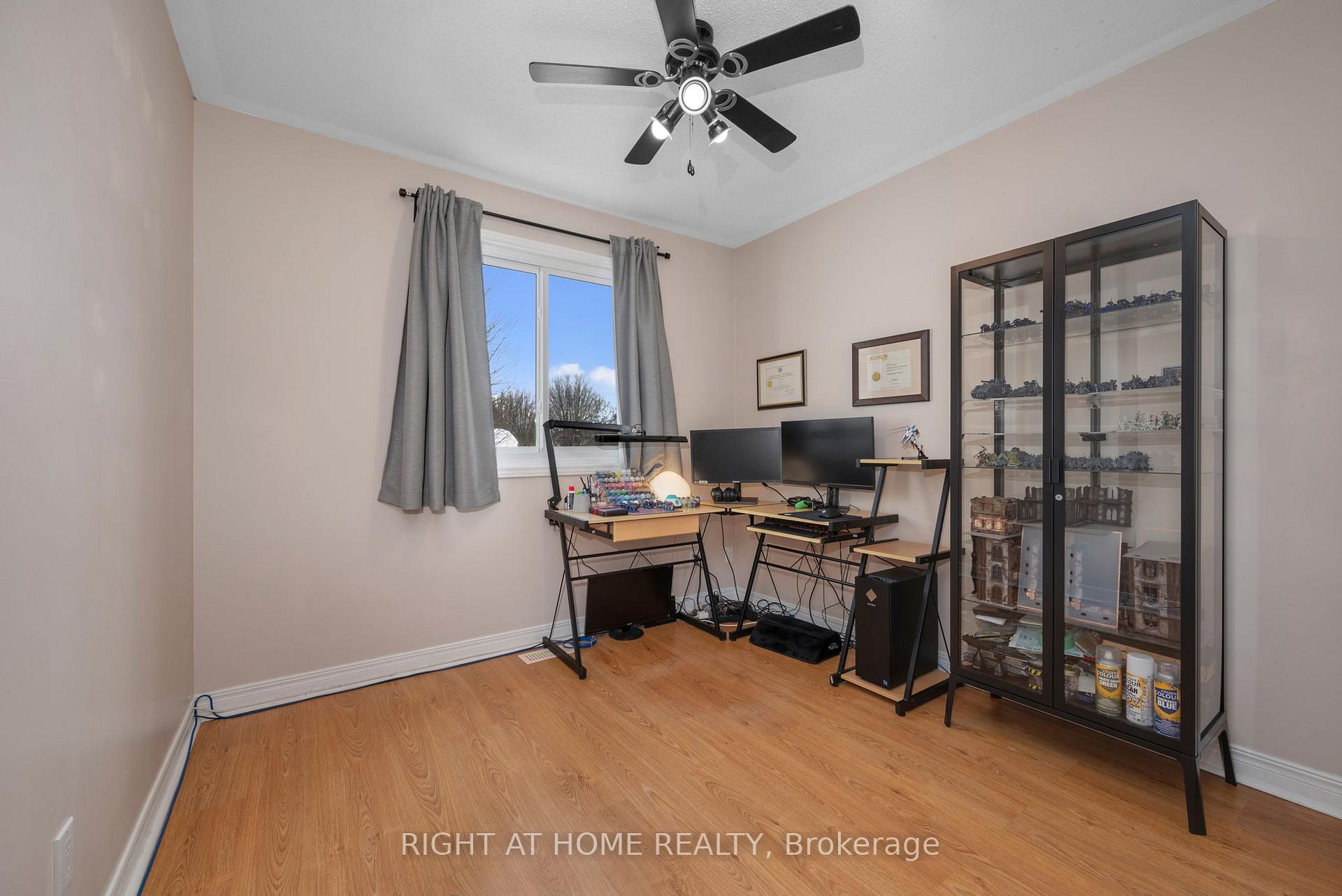 Photo 40 of 100 Longshire Circle, Ottawa, Barrhaven - Longfields — HOMEH
