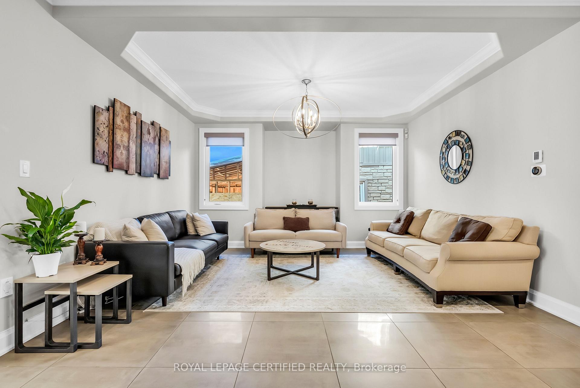 Photo 10 of 25 Chester Road, Hamilton, Stoney Creek — HOMEH