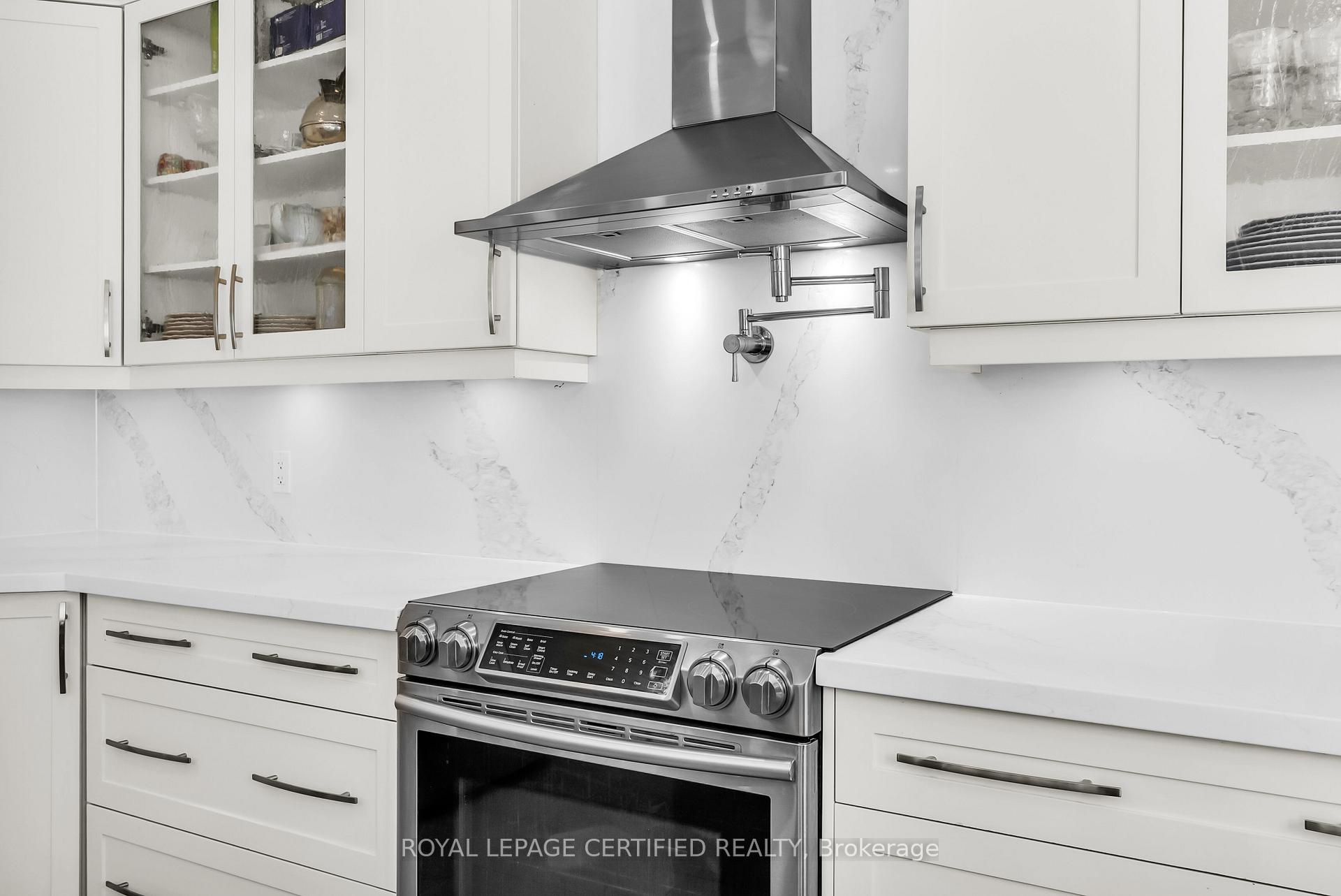 Photo 20 of 25 Chester Road, Hamilton, Stoney Creek — HOMEH