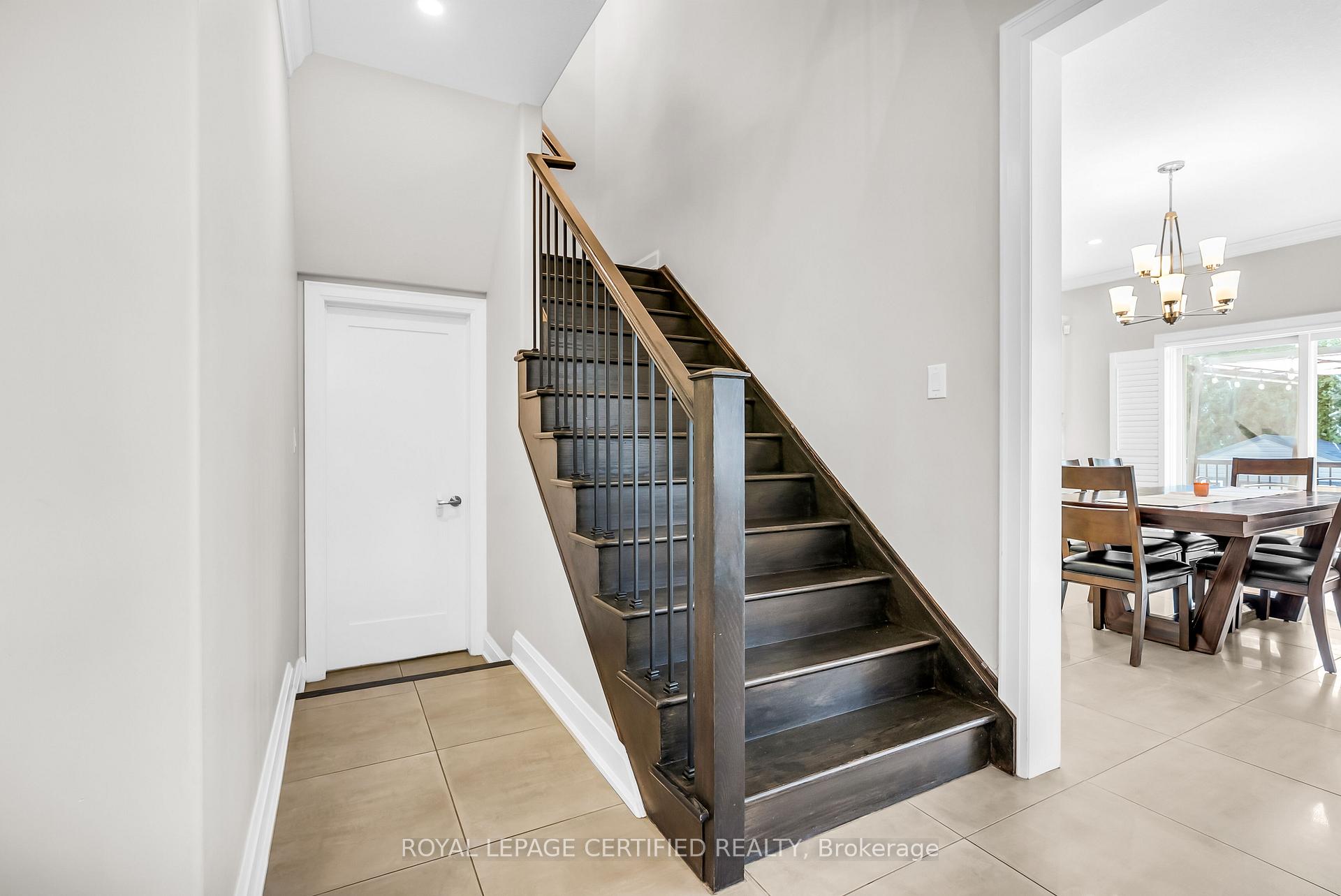 Photo 24 of 25 Chester Road, Hamilton, Stoney Creek — HOMEH