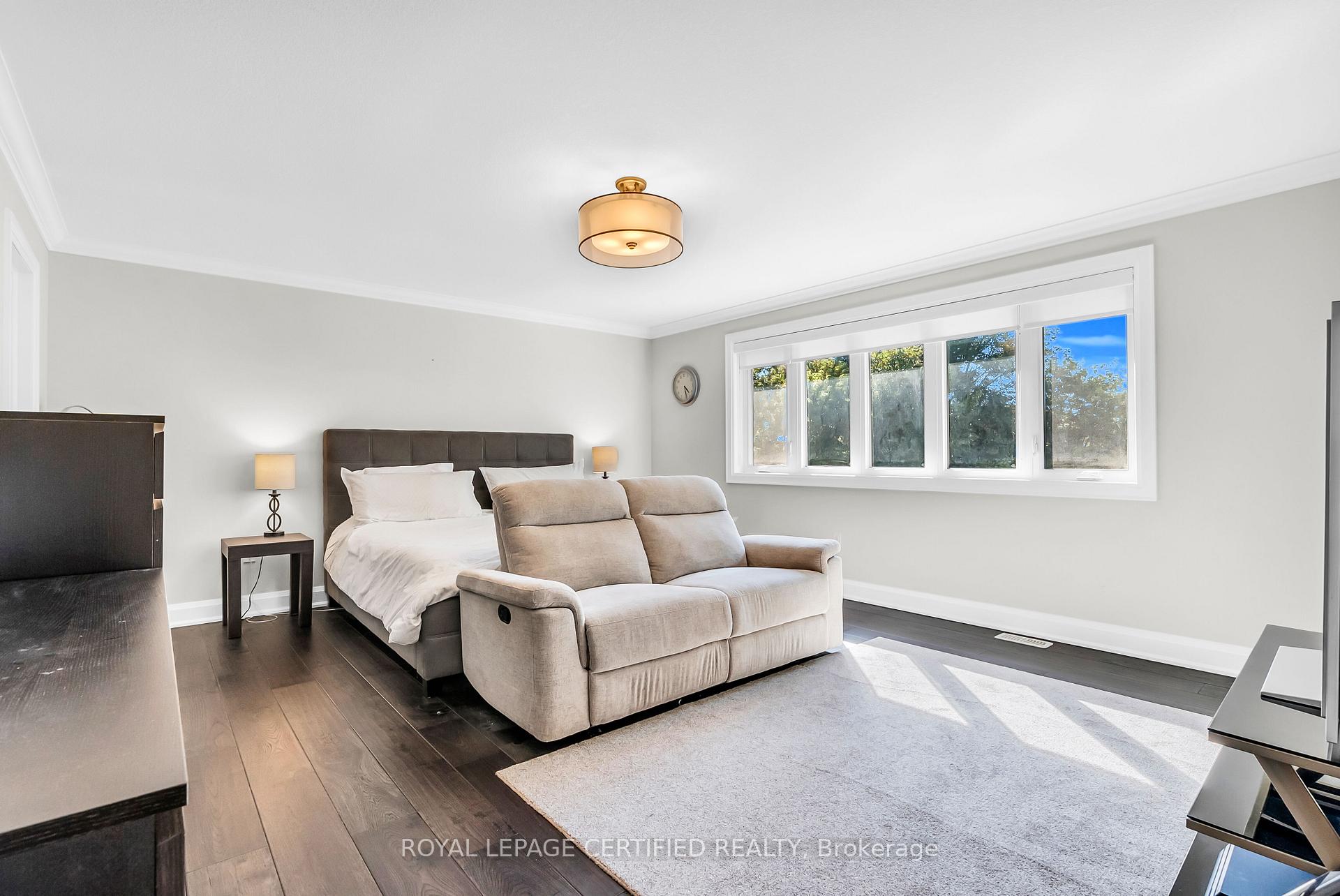 Photo 27 of 25 Chester Road, Hamilton, Stoney Creek — HOMEH