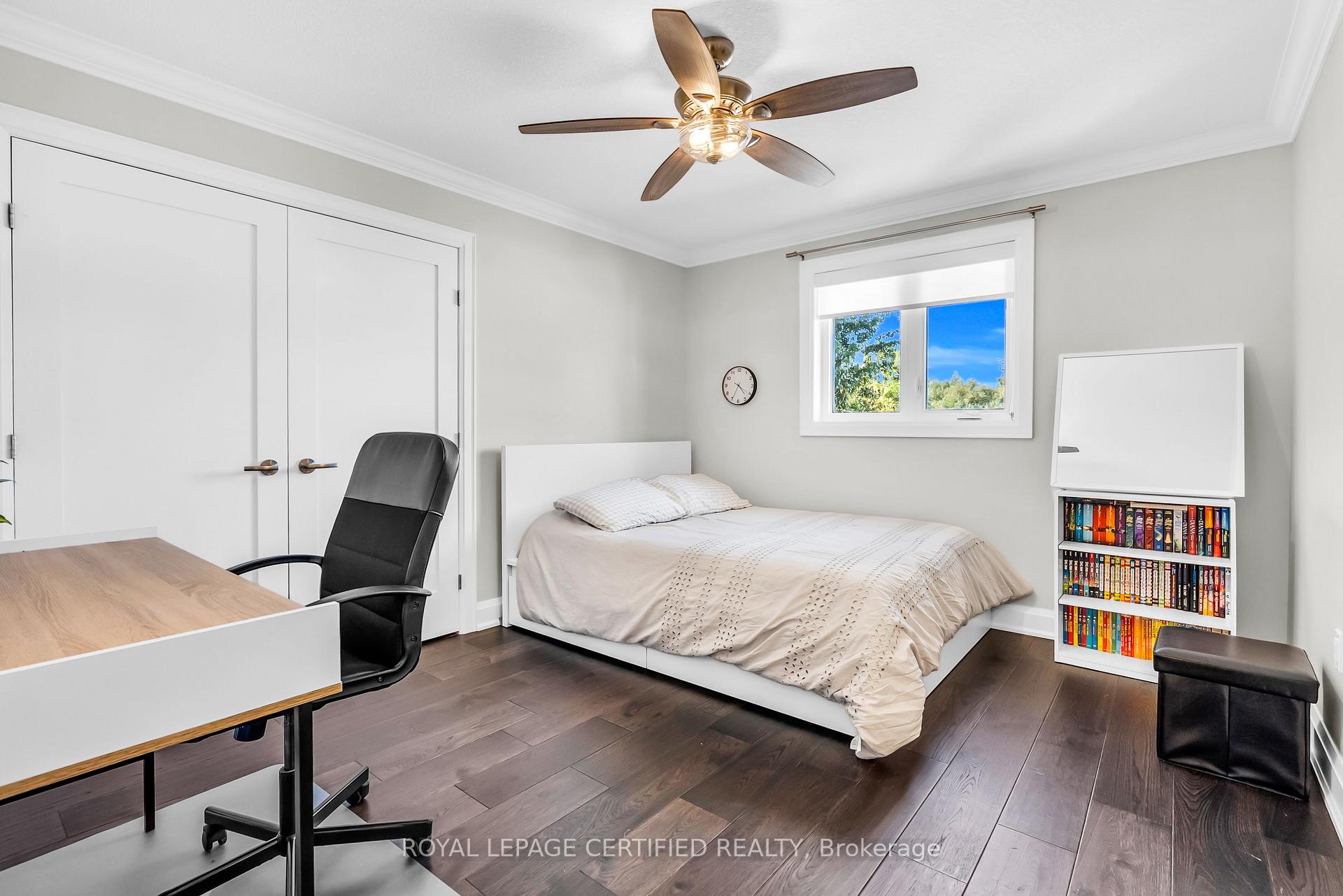 Photo 37 of 25 Chester Road, Hamilton, Stoney Creek — HOMEH