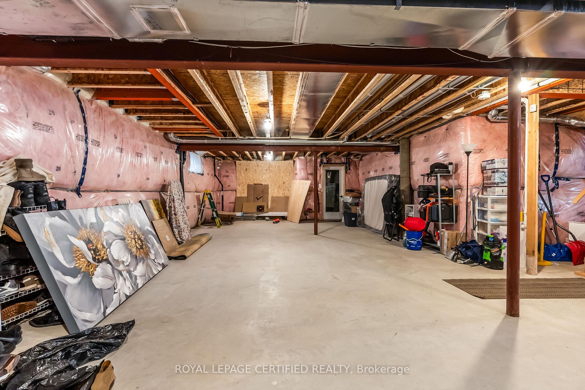 Photo 44 of 25 Chester Road, Hamilton, Stoney Creek — HOMEH