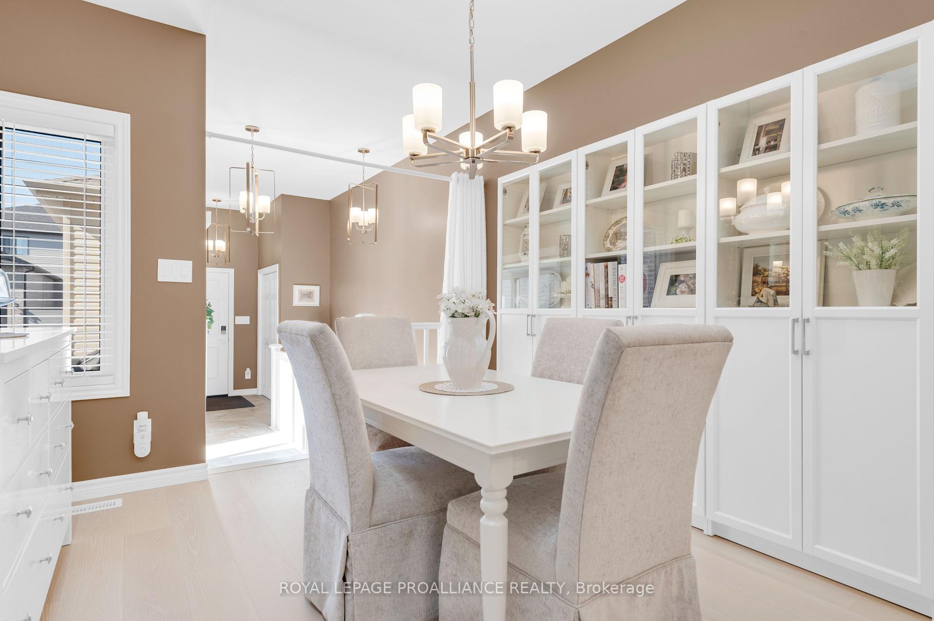 Photo 8 of 47 Athabaska Drive, Belleville, Thurlow Ward — HOMEH