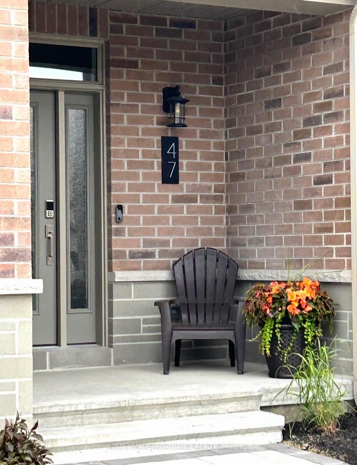 Photo 22 of 47 Athabaska Drive, Belleville, Thurlow Ward — HOMEH