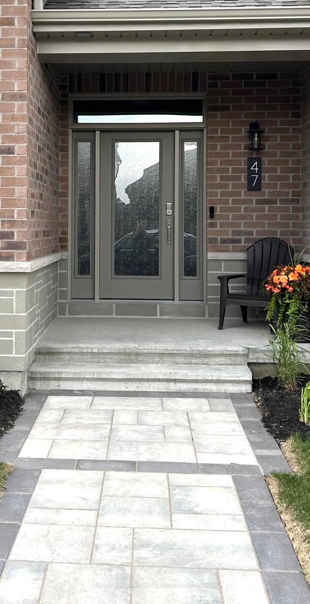 Photo 26 of 47 Athabaska Drive, Belleville, Thurlow Ward — HOMEH