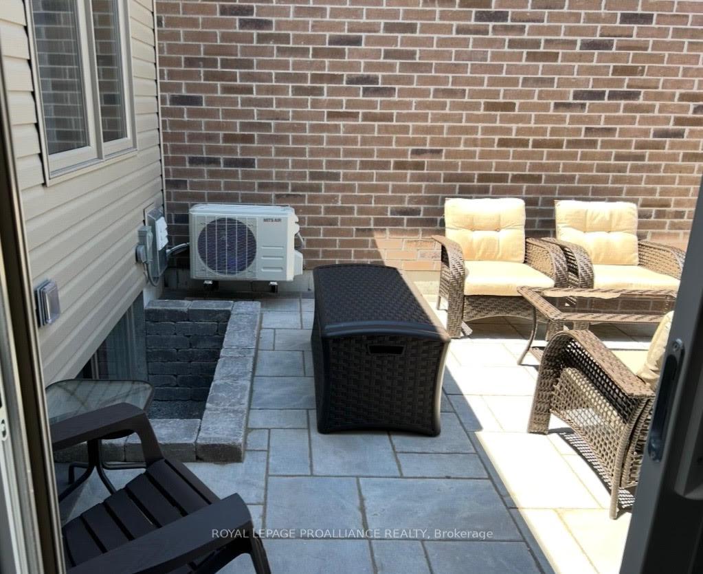 Photo 29 of 47 Athabaska Drive, Belleville, Thurlow Ward — HOMEH