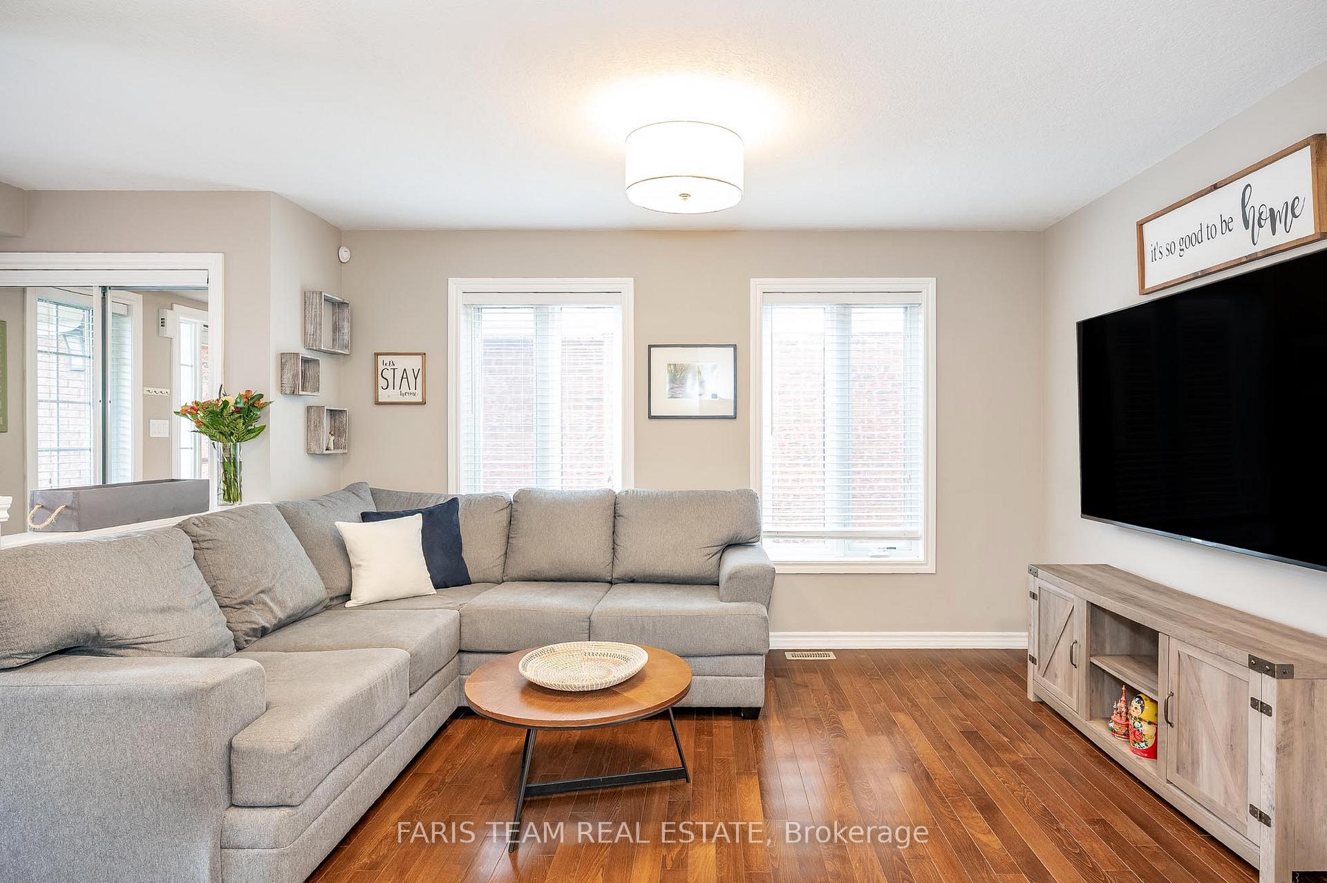 Photo 11 of 191 Birkhall Place, Barrie, Innis-Shore — HOMEH