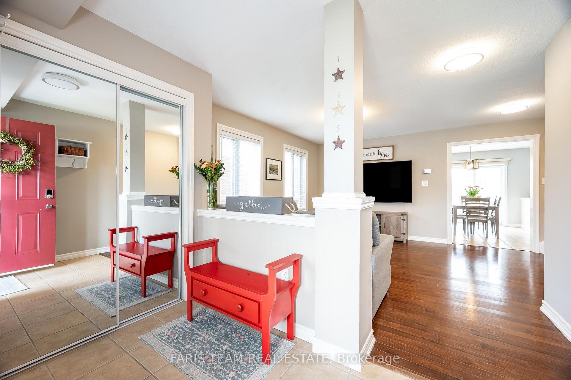 Photo 13 of 191 Birkhall Place, Barrie, Innis-Shore — HOMEH