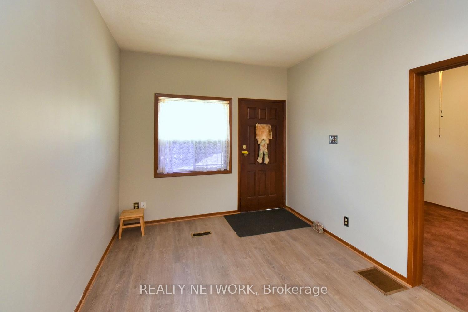 Photo 7 of 99 Steven Street, Hamilton, Landsdale — HOMEH