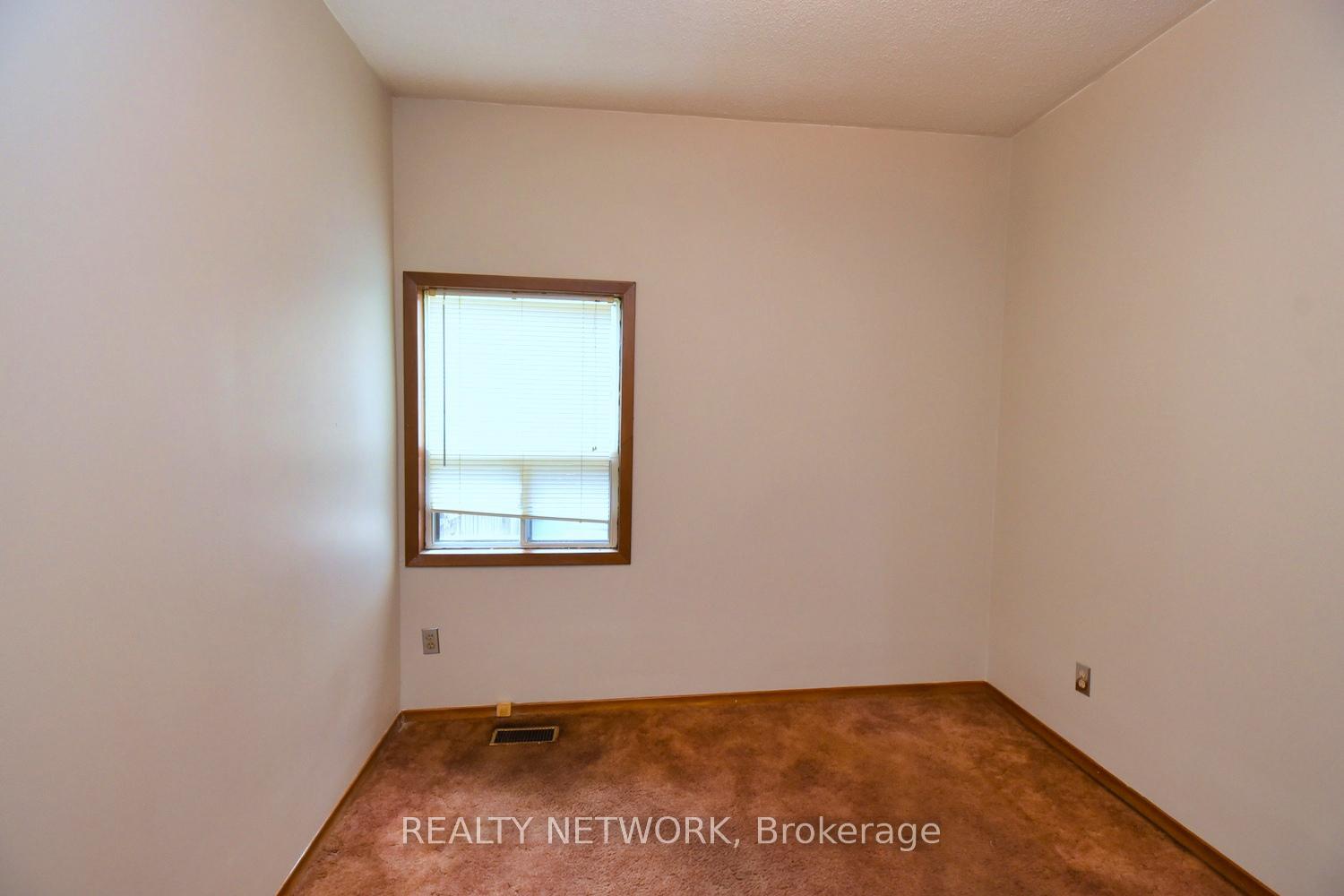 Photo 19 of 99 Steven Street, Hamilton, Landsdale — HOMEH