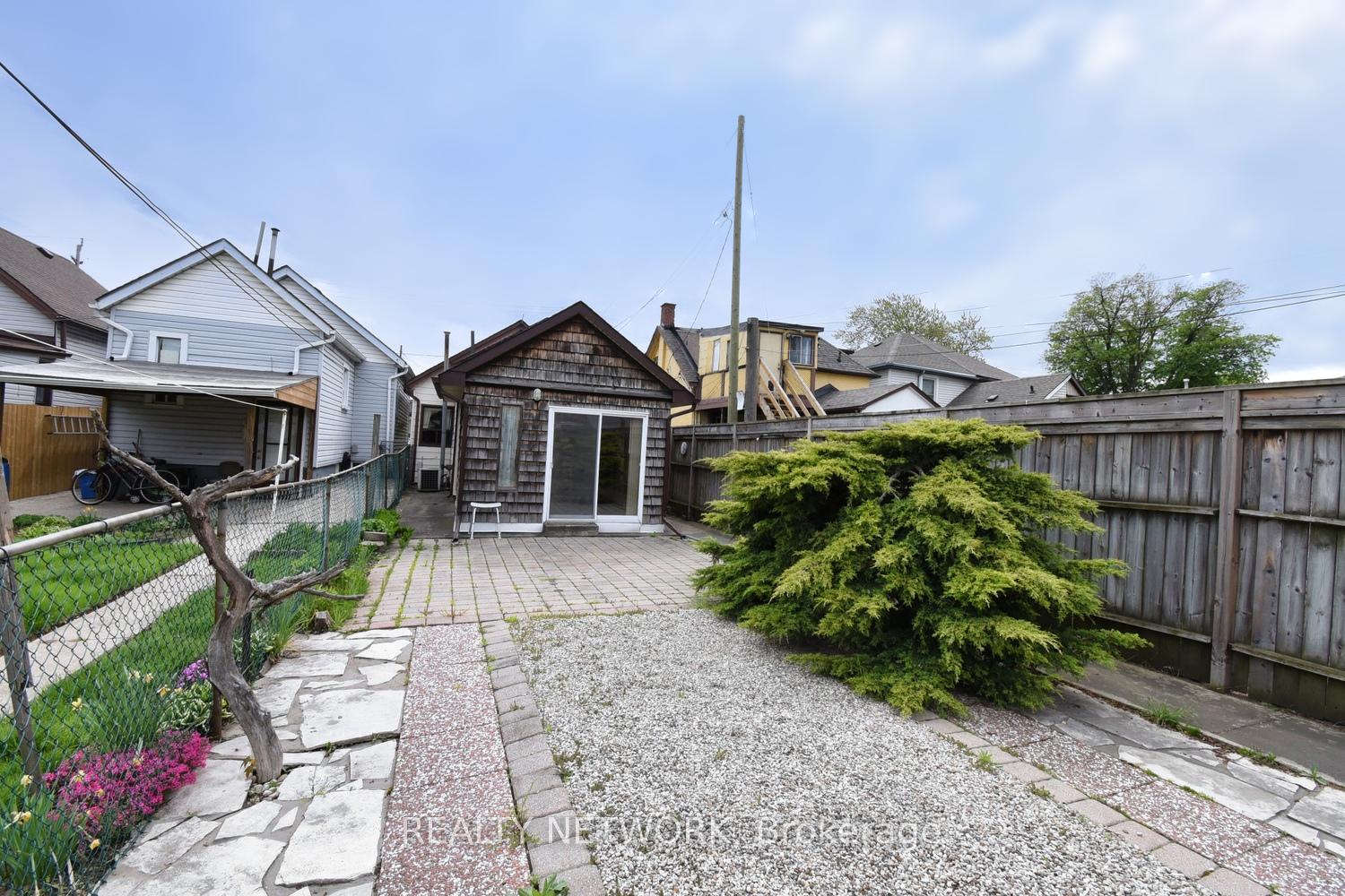 Photo 35 of 99 Steven Street, Hamilton, Landsdale — HOMEH